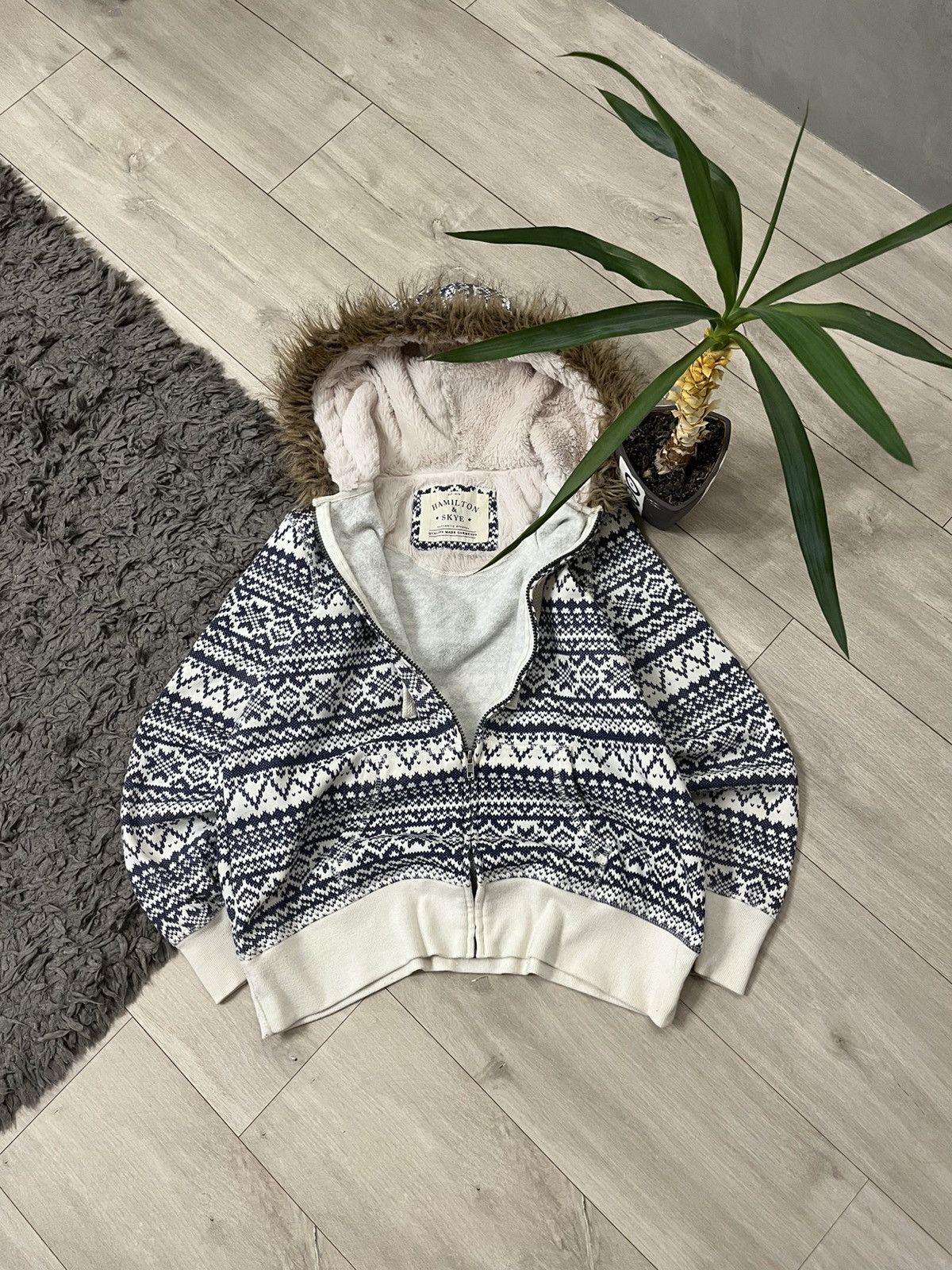 Other 🔥CRAZY LGB If Six Was Nine Style Faux Fur Zip Hoodie Jacket Size US M / EU 48-50 / 2 - 2 Thumbnail