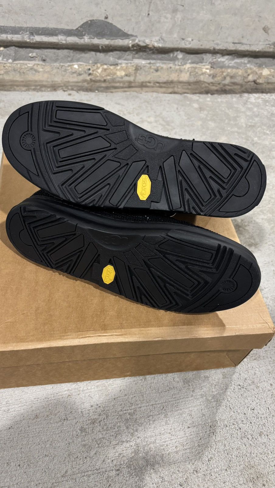 Mastermind World × Ugg Mastermind Japan Ugg Boots Size US 10 / EU 43 - 18 Thumbnail