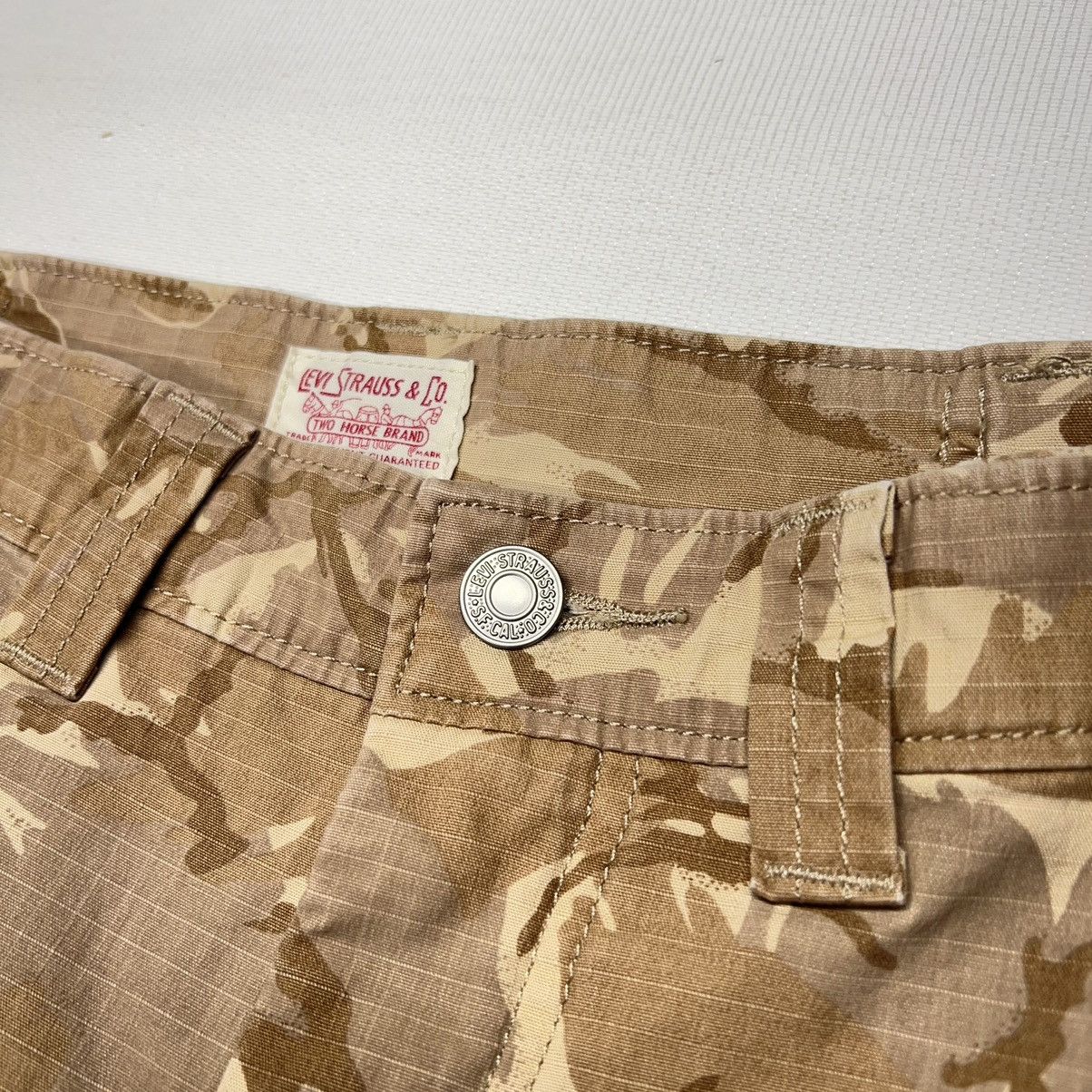 Levi's Levis Cargo Pants Brown Camo Ripstop Straight Tactical Y2K Size US 29 - 5 Thumbnail