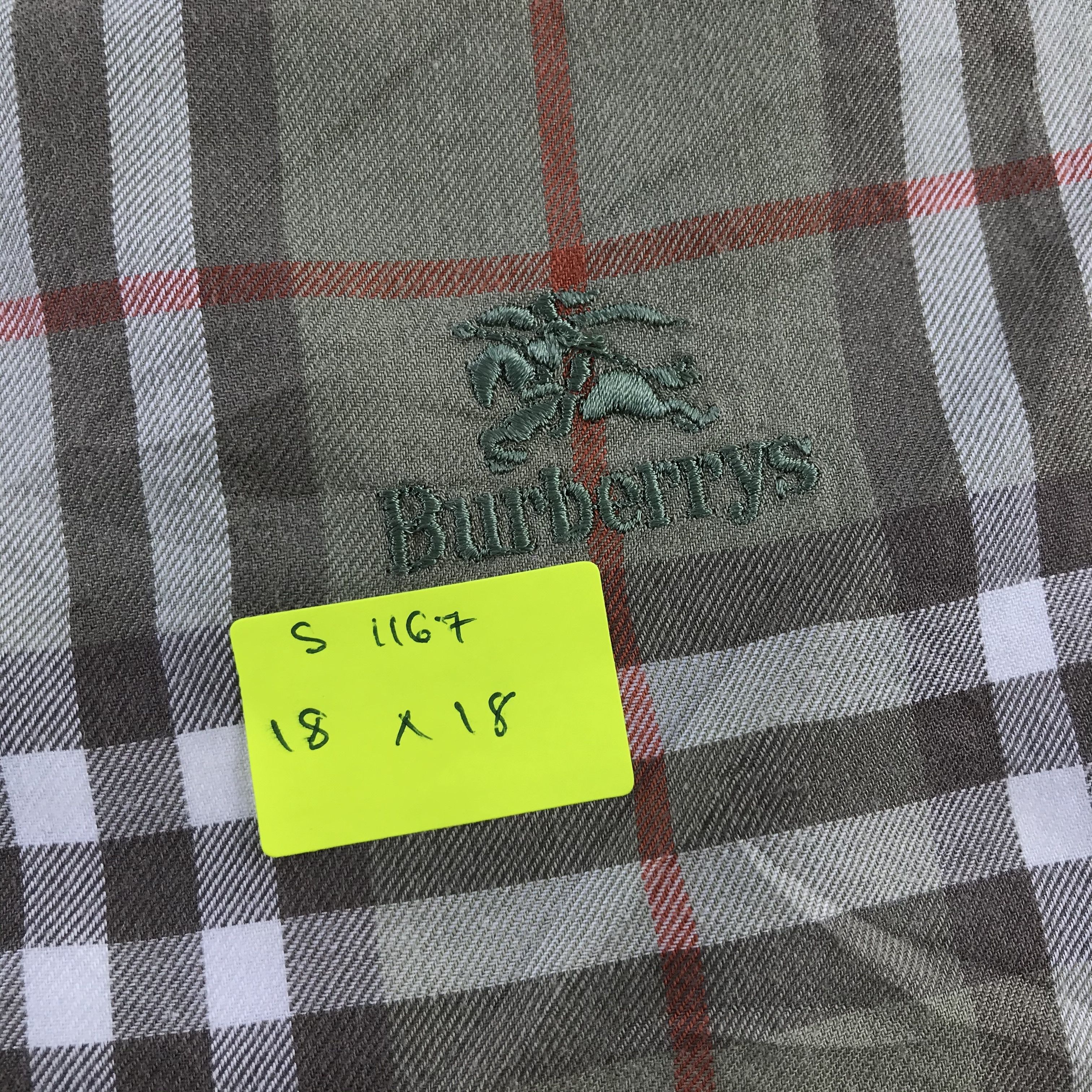 Burberry × Vintage Burberry Bandana / Handkerchief / Neckerchief - S1167 Size ONE SIZE - 5 Thumbnail