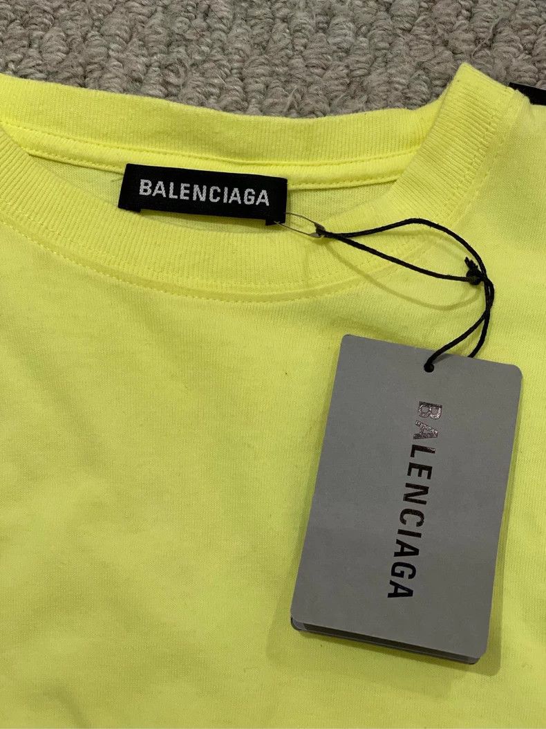 Balenciaga Balenciaga Yellow Logo Short Sleeve T-shirt 2502-Nextarrow Size US XXS / EU 40 - 5 Thumbnail