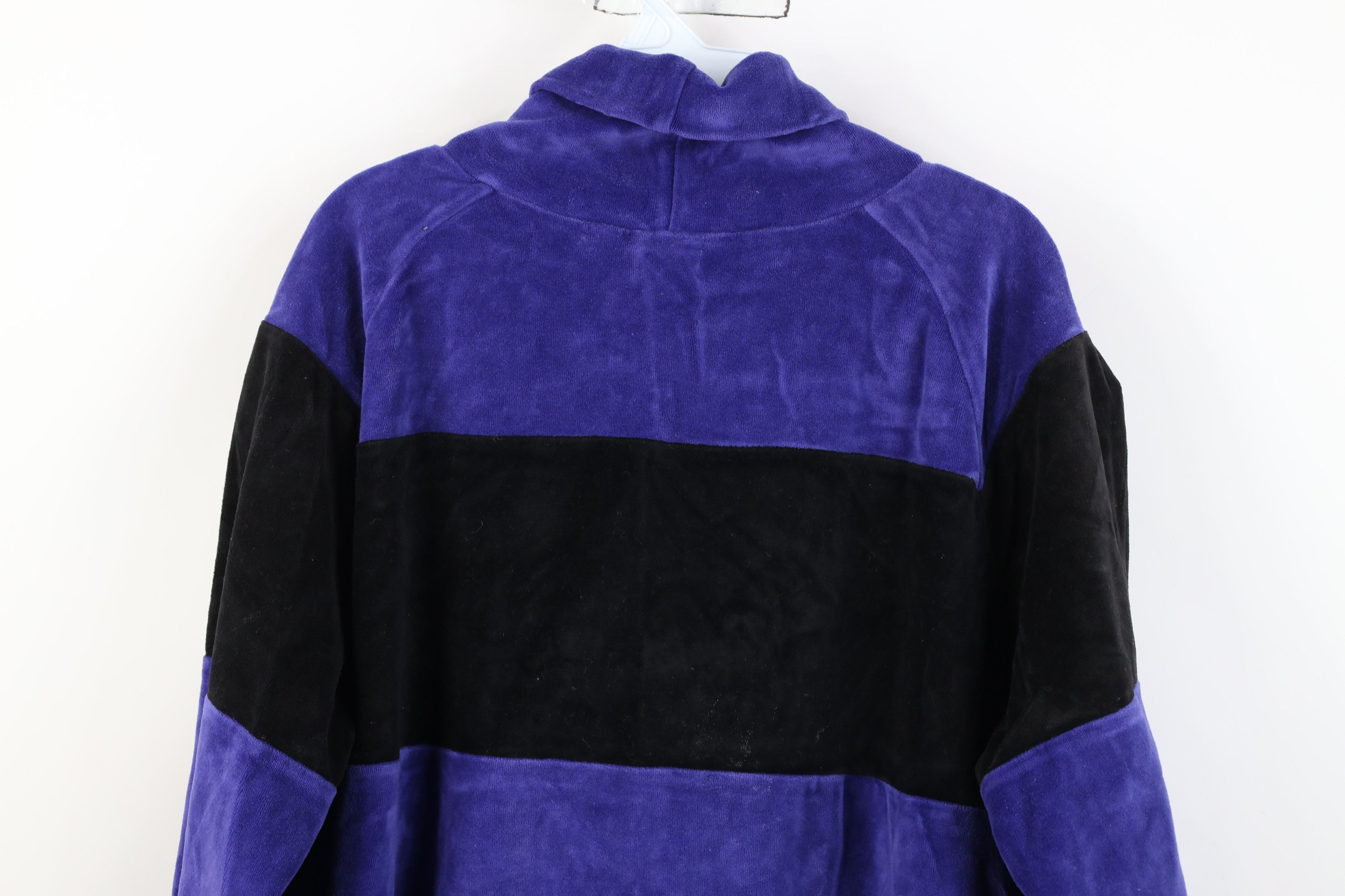 Vintage Vintage 90s Streetwear Block Plush Velour Turtleneck Sweater Size XL / US 12-14 / IT 48-50 - 12 Thumbnail
