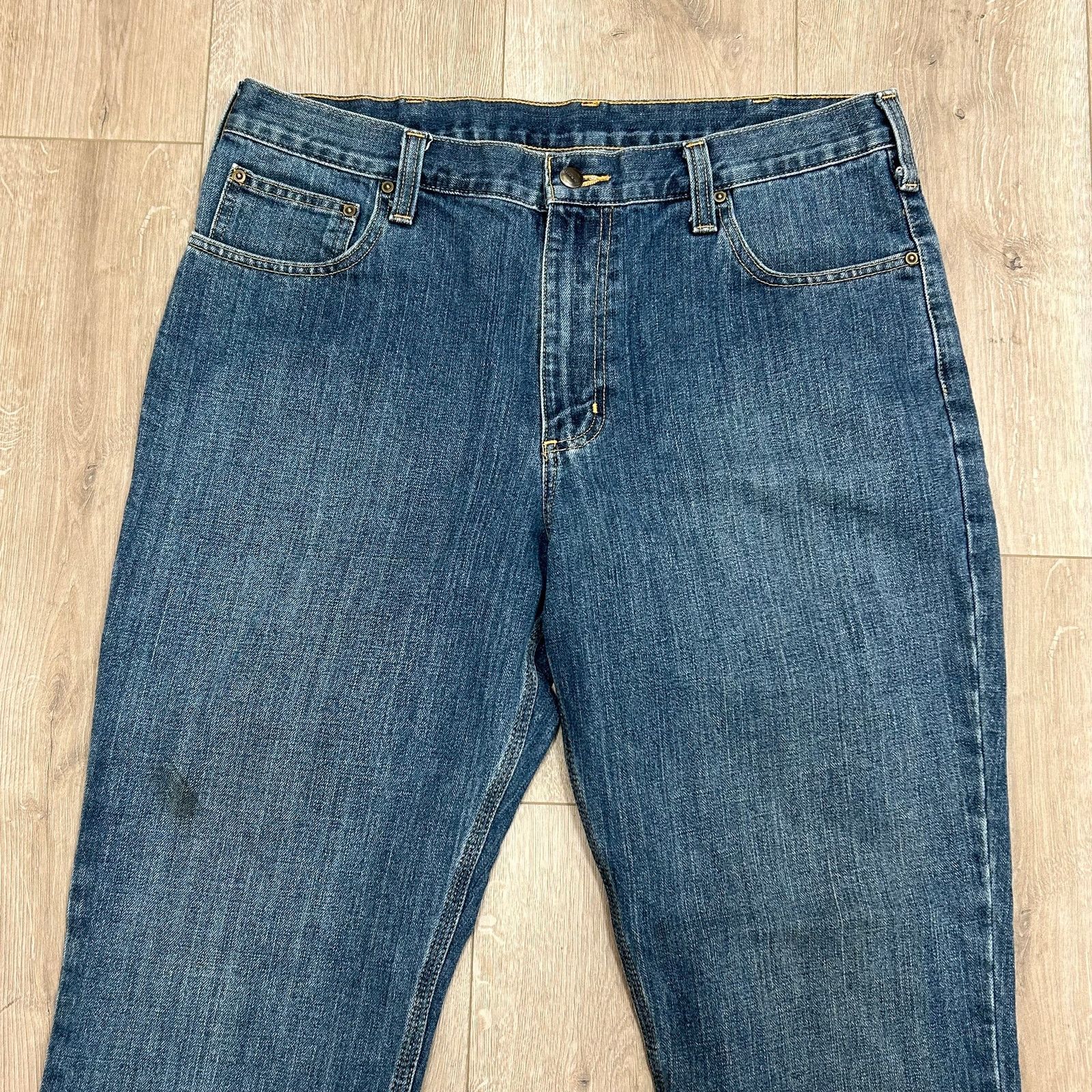 Carhartt Carhartt Light Wash Straight Leg Denim Jeans Pants 36x31 B1 Size US 36 / EU 52 - 2 Thumbnail