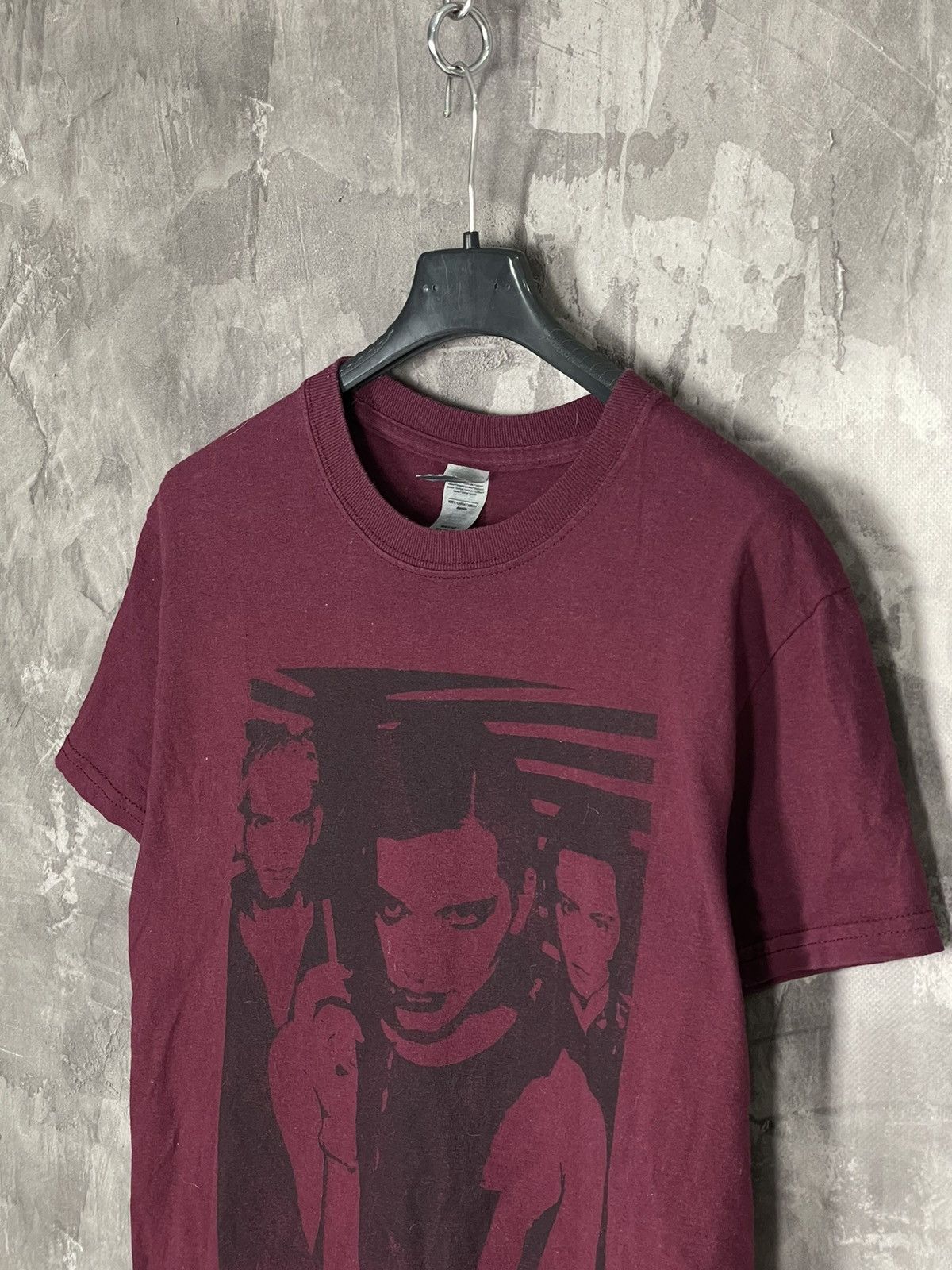 Band Tees × Vintage Placebo Vintage 90s Vintage Face Logo T shirt Size US S / EU 44-46 / 1 - 6 Thumbnail