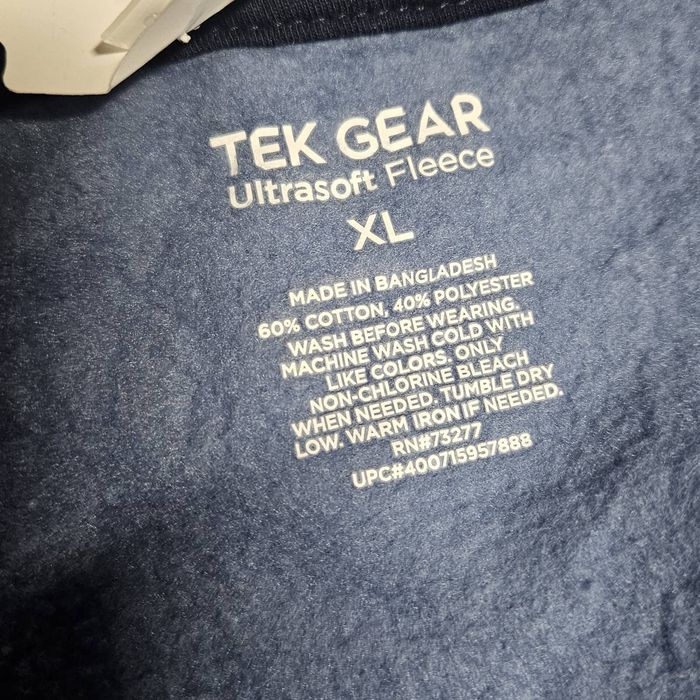 Tek Gear Blue Crewneck Ultrasoft Fleece Sweatshirt Size XL