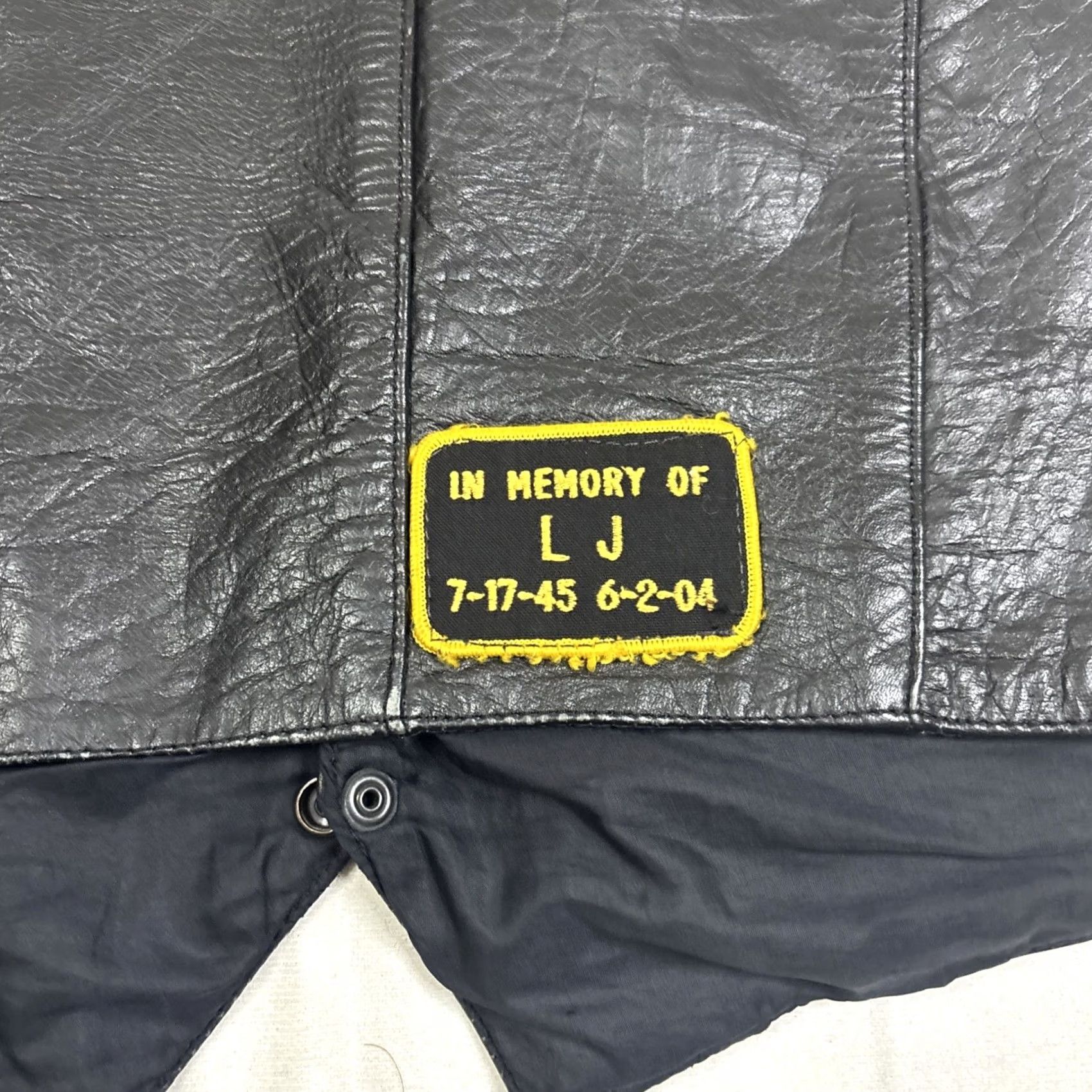 Vintage VINTAGE Hot Leathers Motorcycle Vest Men’s Side 48 Black Braided Patches Drawstring Side Mens Vest 48 Black Size US M / EU 48-50 / 2 - 7 Thumbnail