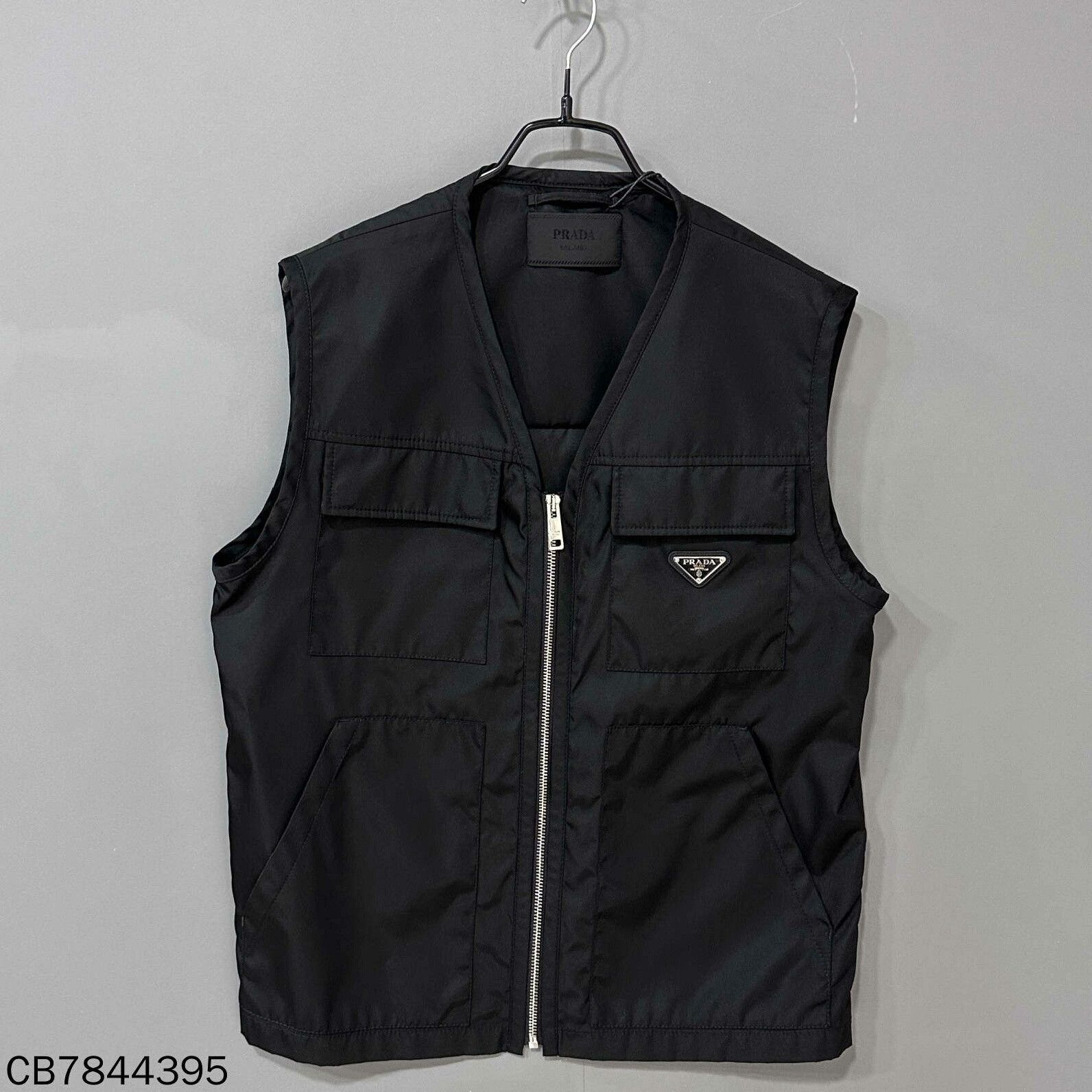 Prada Prada Nylon Tank Top 25 Men Size US XS / EU 42 / 0 - 1 Thumbnail