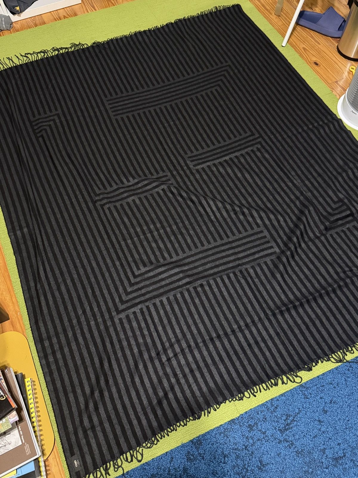 Fendi Black Fendi Silk Blanket Size ONE SIZE - 3 Thumbnail