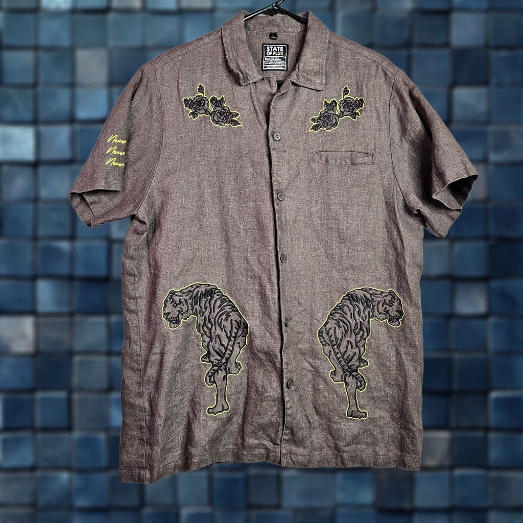 Vintage State Of Flux Tiger Embroidered Button Shirt Men's L Streetwear Size US L / EU 52-54 / 3 - 1 Thumbnail