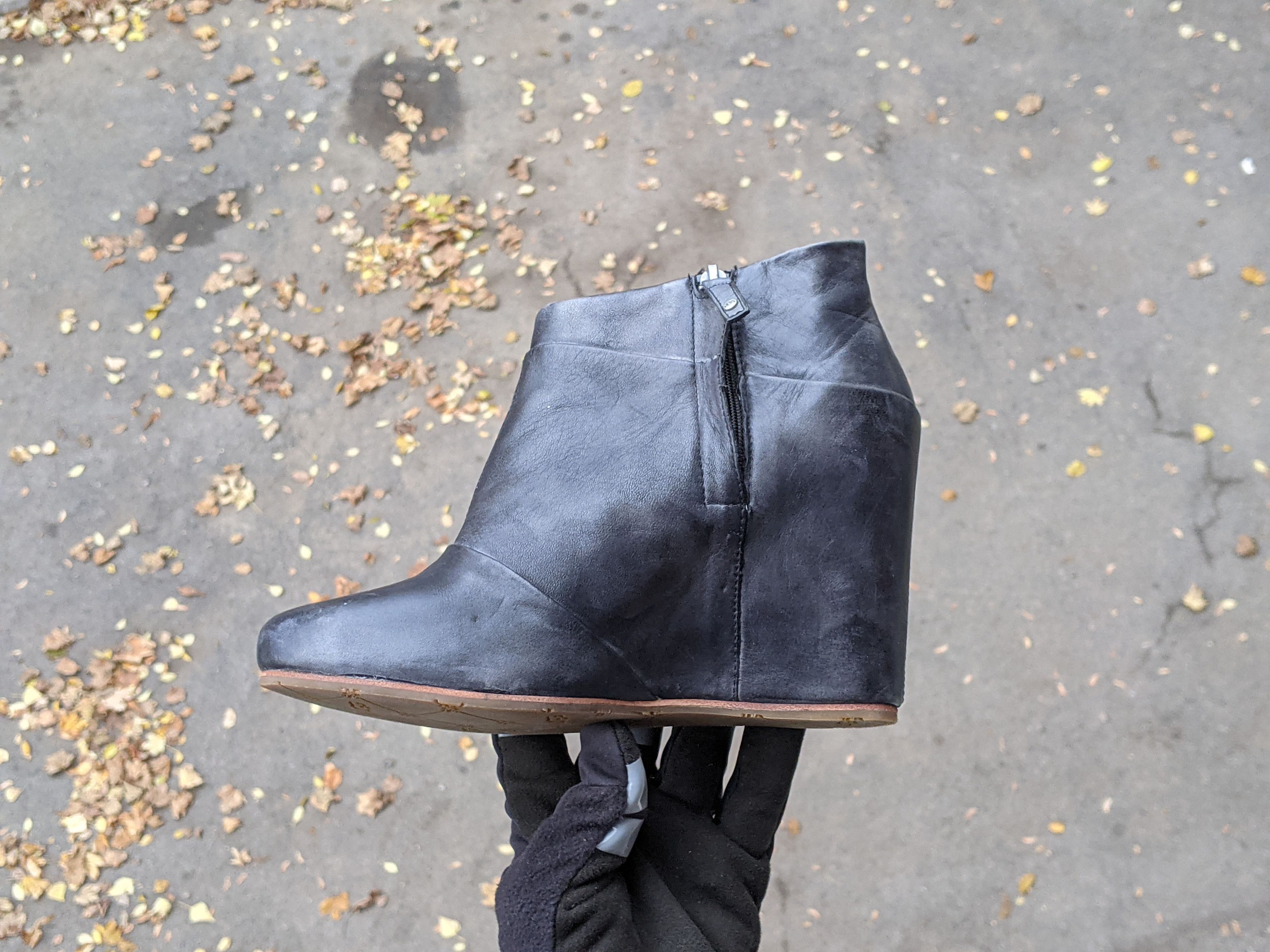 Ugg UGG Carmine Pull On Wedge Heel Boots Prada 1001882 Vintage Size US 8 / IT 38 - 8 Thumbnail