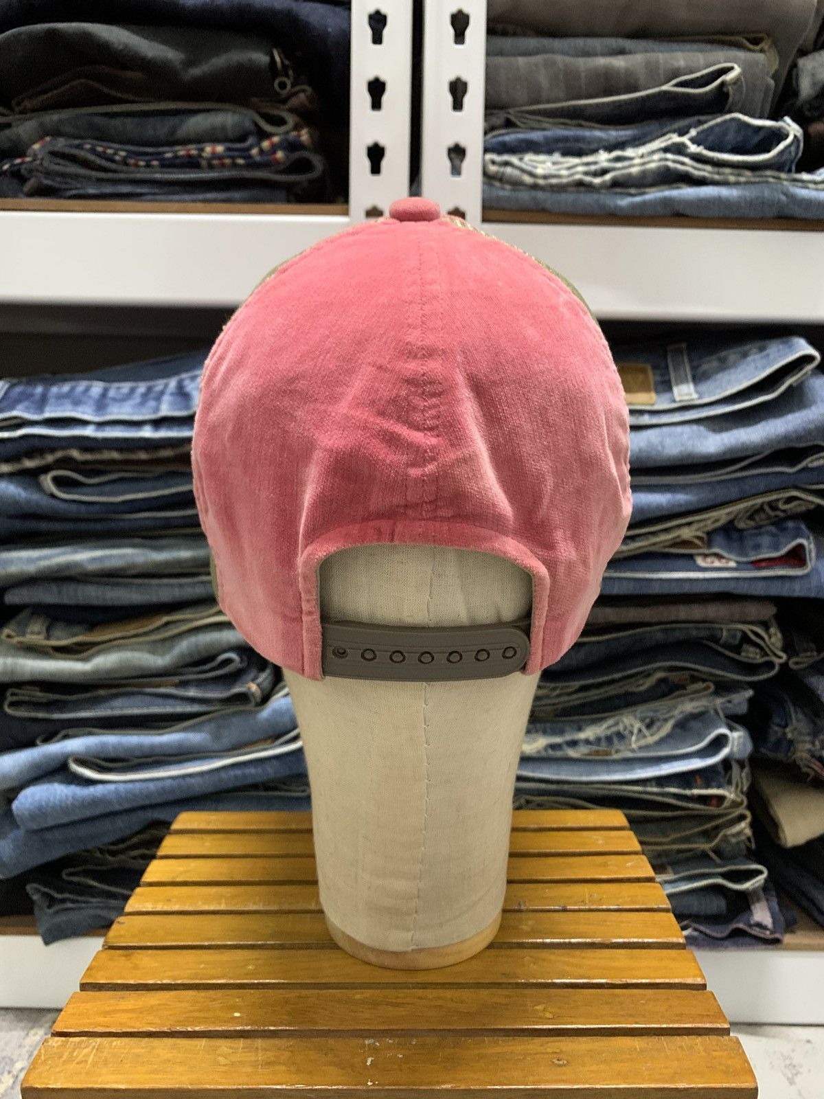 Japanese Brand Japanese Brand TAHCHEE Cheetah 1978 Trucker Hat Size ONE SIZE - 6 Thumbnail