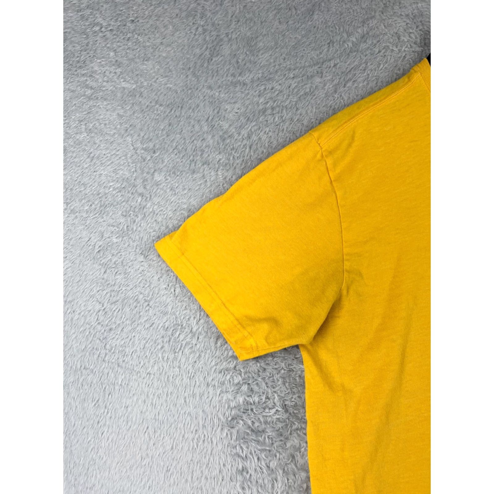 The North Face The North Face Shirt Men XL Yellow Short Sleeve Crew Neck Polyester Logo Size US XL / EU 56 / 4 - 3 Thumbnail