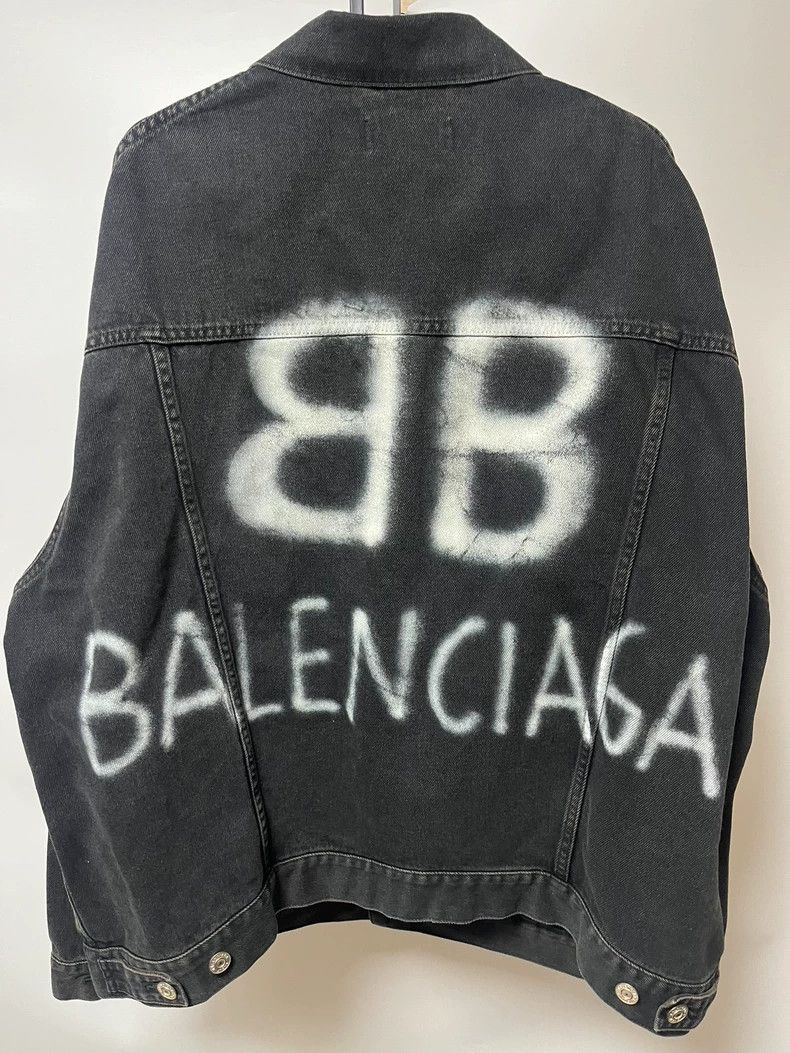 Balenciaga Balenciaga Black washed double-B graffiti logo denim jacke Size US XS / EU 42 / 0 - 1 Thumbnail
