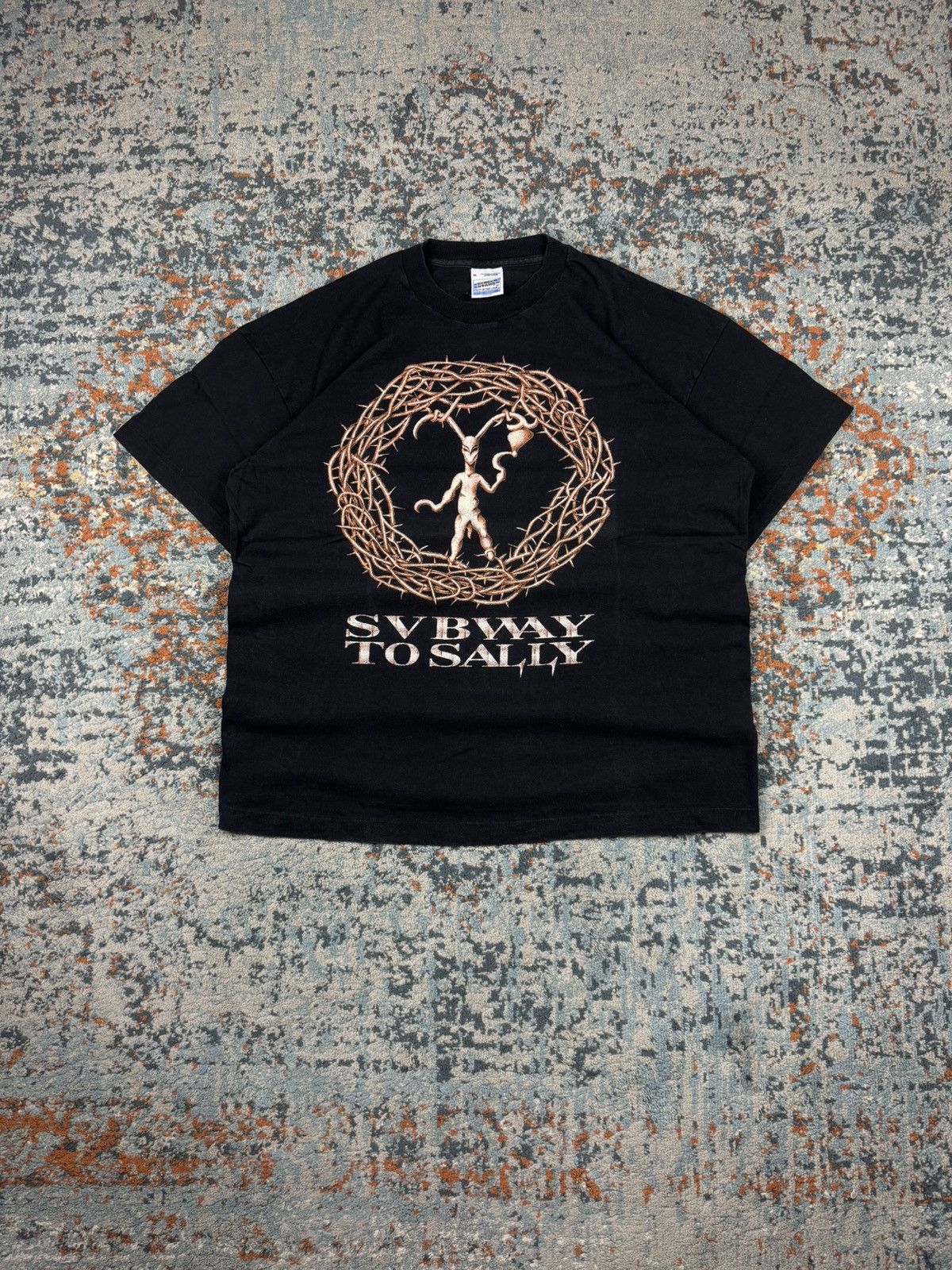 Band Tees Vintage 1997 Subway to Sally bannkreis rock band graphic tee Size US XL / EU 56 / 4 - 1 Thumbnail