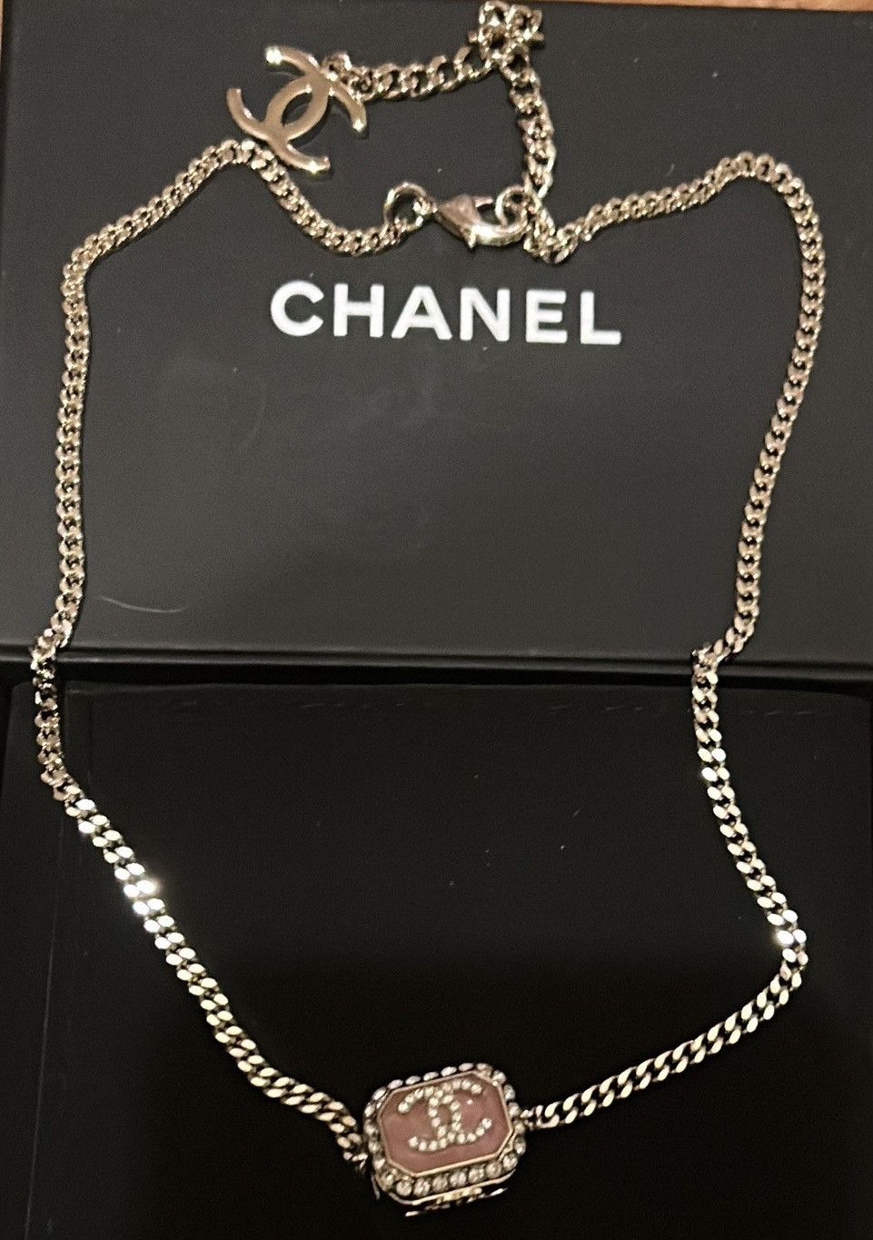Chanel CHANEL Pink Resin Crystal CC Cuboid Openable Box Necklace Size ONE SIZE - 2 Thumbnail
