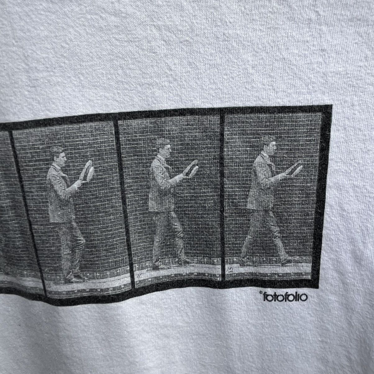 Arts & Science Vintage 90s EADWEARD MUYBRIDGE fotofolio tee art photo Size US M / EU 48-50 / 2 - 4 Thumbnail