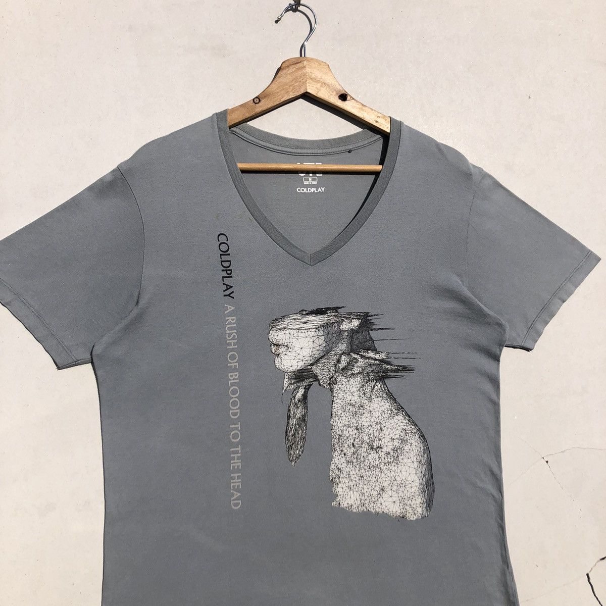 Band Tees 🔥Accept Binding Offer🔥Coldplay . A Rush Of Blood To The Head Size US M / EU 48-50 / 2 - 2 Thumbnail