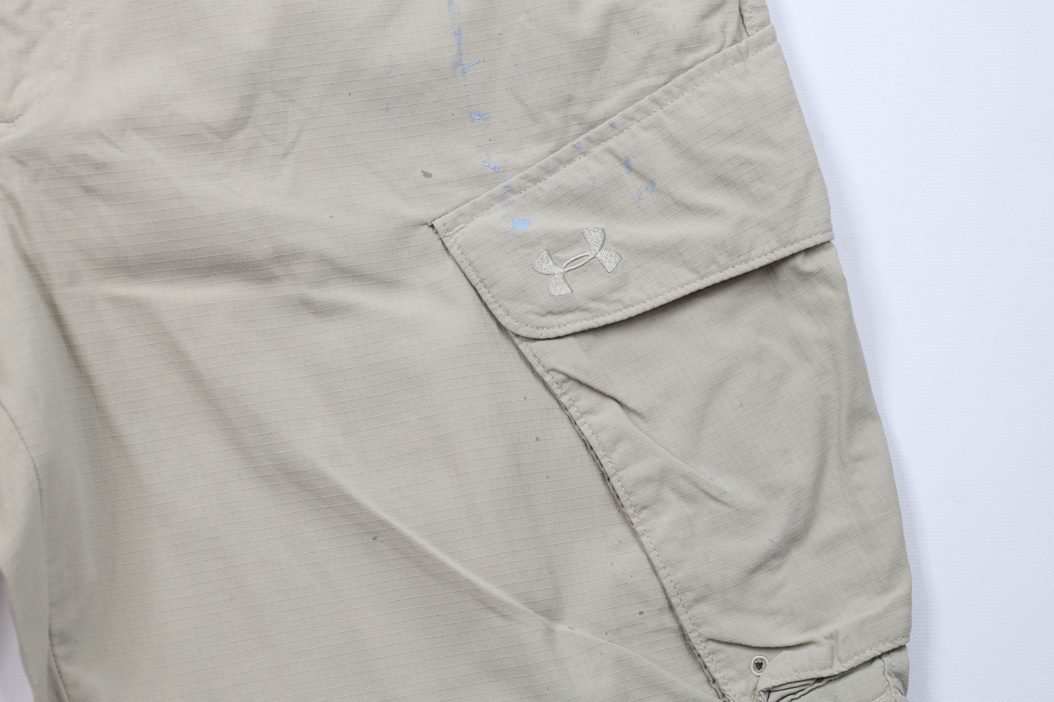 Under Armour × Vintage Vintage Under Armour Ripstop Baggy Cargo Shorts Beige Size US 34 / EU 50 - 5 Thumbnail