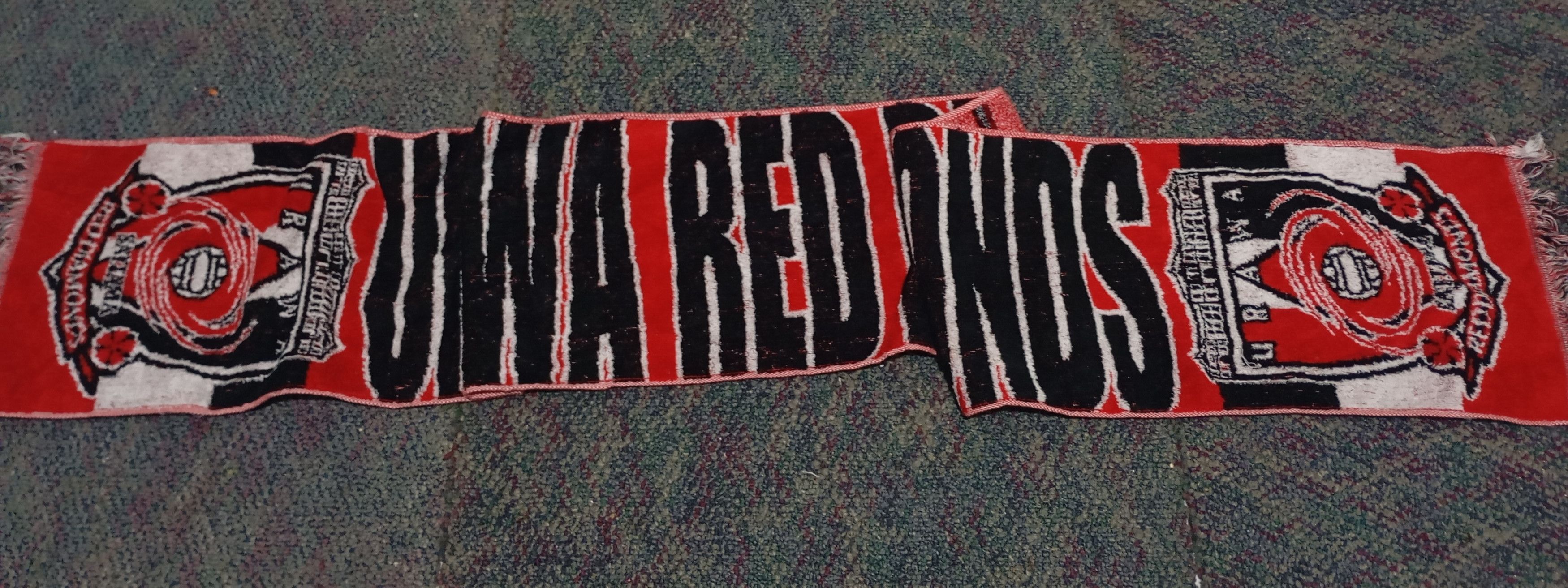 Japanese Brand Red Urawa Hand Towel Size ONE SIZE - 2 Thumbnail