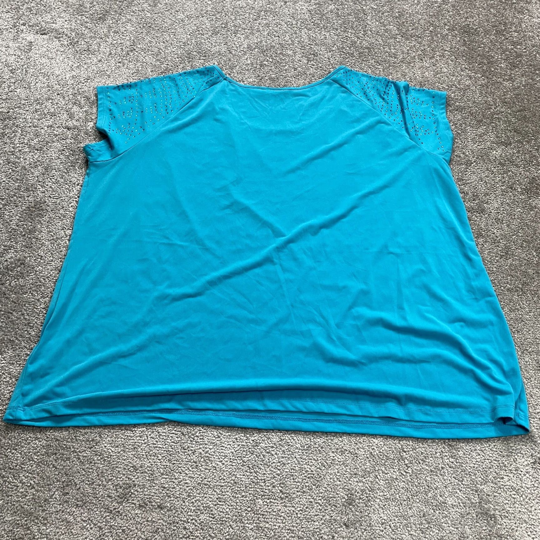 Vintage Cato Blouse TUNIC Women Raglan Short Sleeve Round Neck Blue Rhinestones Plus Size 26/28 Vintage No Size 4XL / US 24-26 - 2 Thumbnail