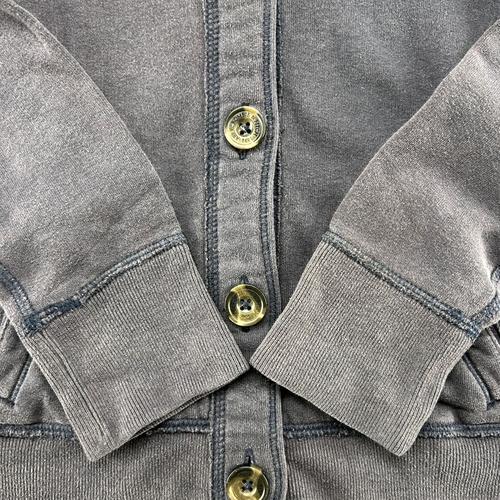 Abercrombie & Fitch VINTAGE Abercrombie Hoodie Womens Small Blue Navy Cardigan Cotton Spellout Y2K Hoodie Women S Blue Navy Logo Zipper Full Zip Lined Cotton Blend Size S / US 4 / IT 40 - 2 Thumbnail