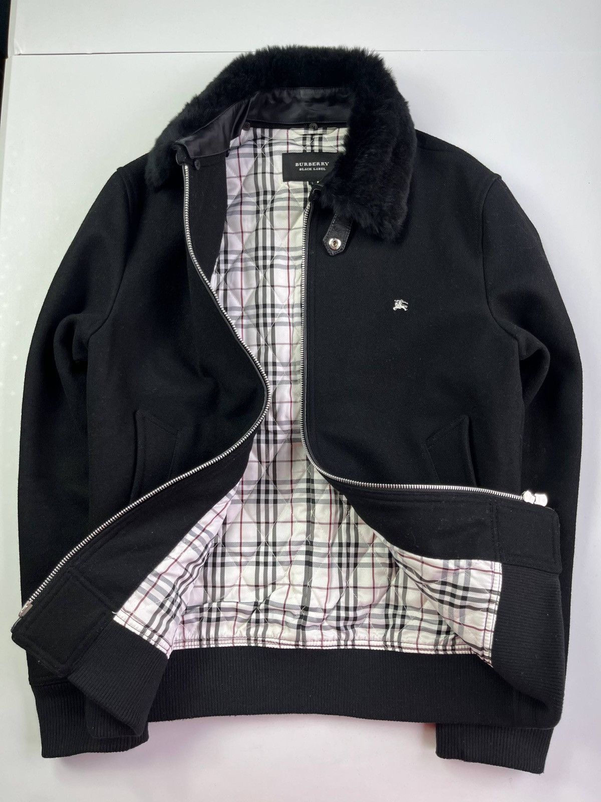 Burberry 00’ Japanese Burberry fur puffer jacket Size US L / EU 52-54 / 3 - 2 Thumbnail