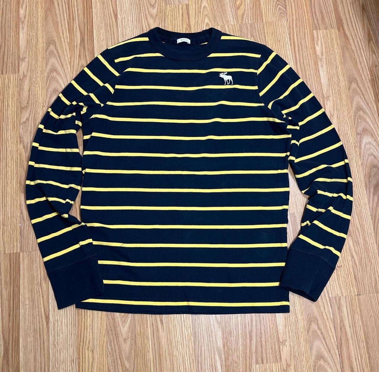 Abercrombie striped ls
