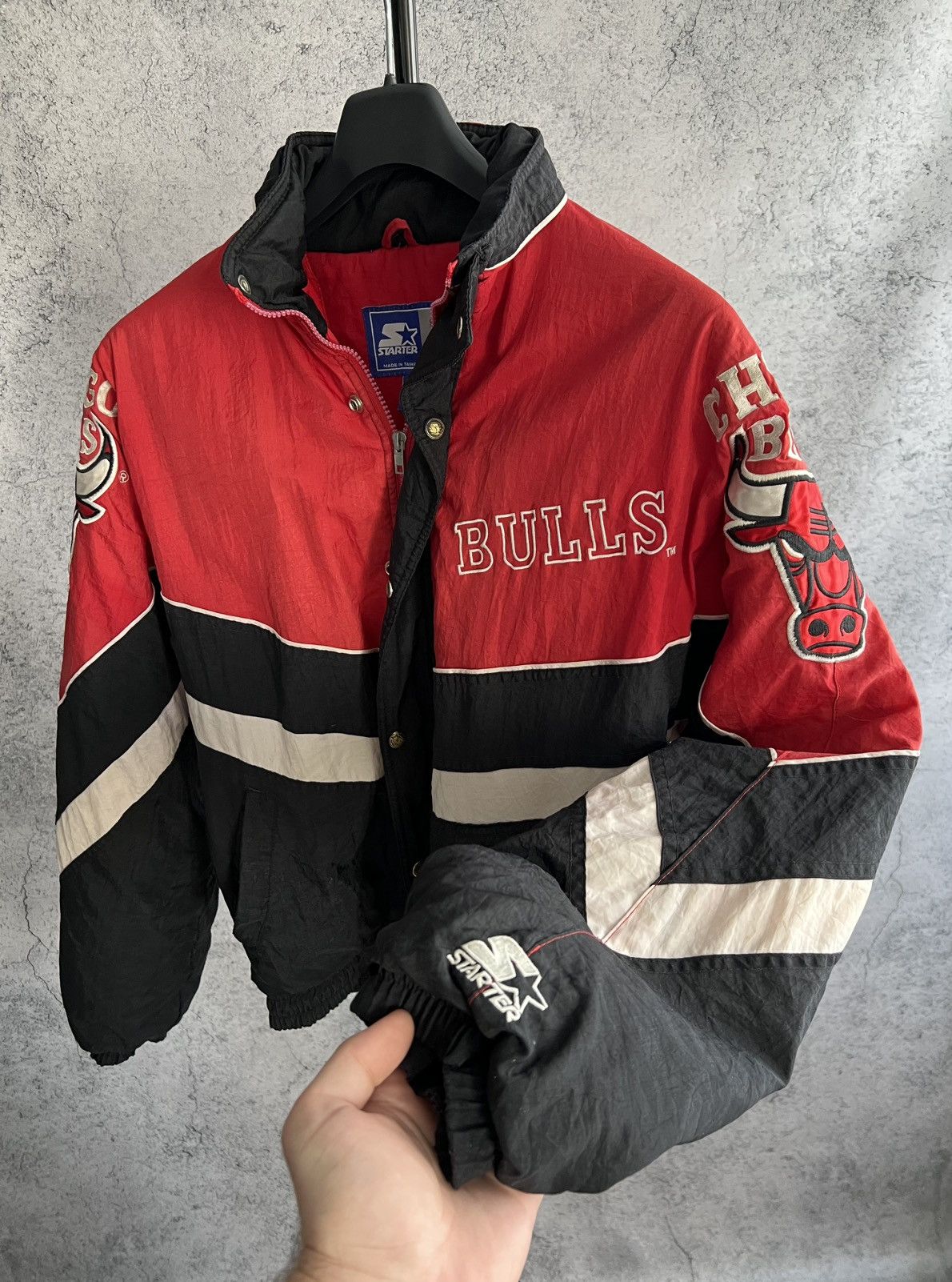Starter Vintage Starter NBA Chicago Bulls Jacket 1990s Nylon Size US S / EU 44-46 / 1 - 10 Thumbnail