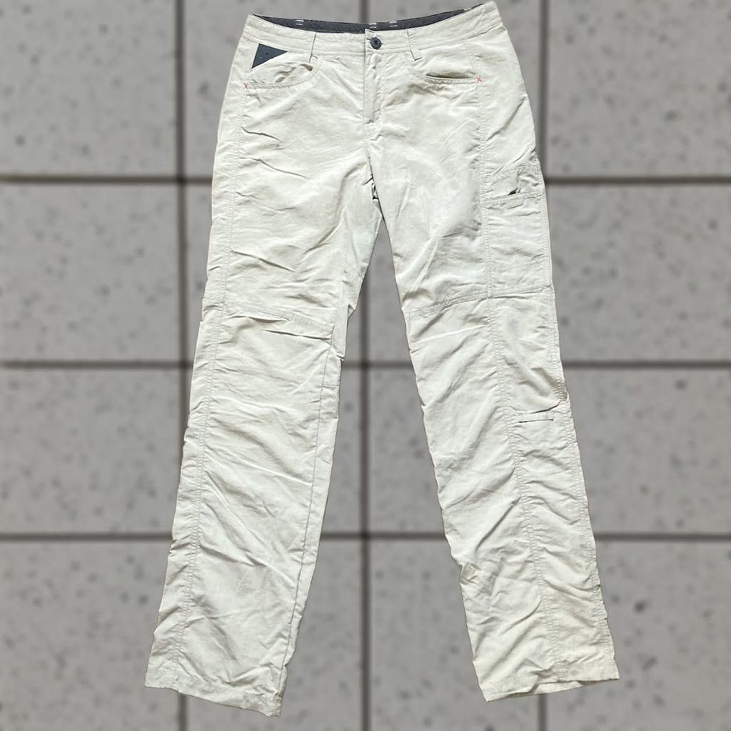 Patagonia Patagonia Away From Home Pants Womens Sz 6 Travel Nylon Lightweight Roll up Size 28" / US 6 / IT 42 - 1 Thumbnail