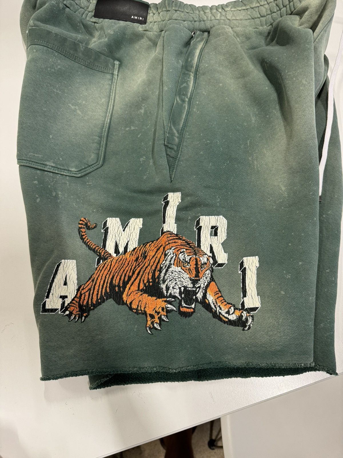 Amiri Amiri Vintage Tiger Sweatshorts NEW 950$ Size US 30 / EU 46 - 2 Thumbnail