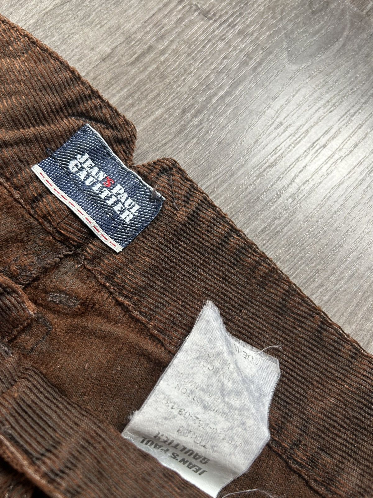 Jean Paul Gaultier Jean Paul Gaultier Women's Corduroy Trousers Size 28" / US 6 / IT 42 - 4 Thumbnail