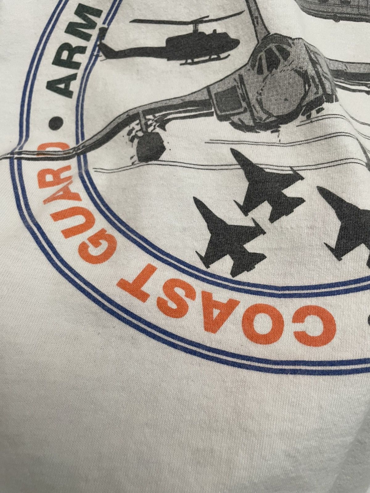 Vintage Vintage 90s White Graphic Army Tee Unsoundrags Hanes Size US XL / EU 56 / 4 - 9 Thumbnail