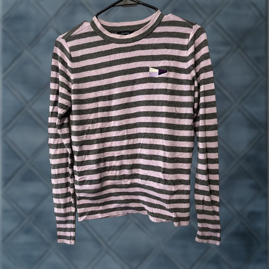 Nautica VINTAGE Nautica Blouse Shirt Gray / Pink Striped Crewneck Sweater White XS Flag Logo Womens Size XS / US 0-2 / IT 36-38 - 1 Thumbnail