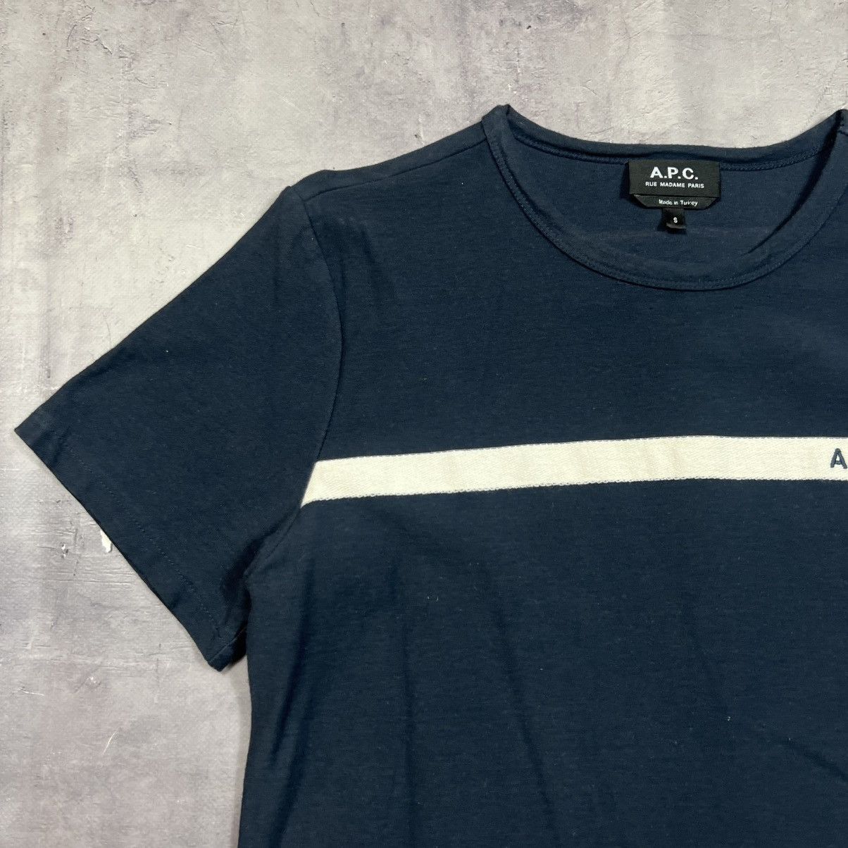 A.P.C. Rare! A.P.C Yukata Dark Navy Embroider Logo Tee Y2K Size US S / EU 44-46 / 1 - 2 Thumbnail