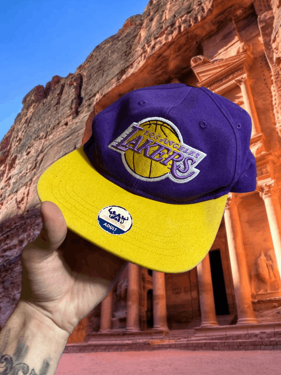 NBA Hats Lakers Vintage big logo NBA Y2K cap Streetwear Size ONE SIZE - 1 Thumbnail