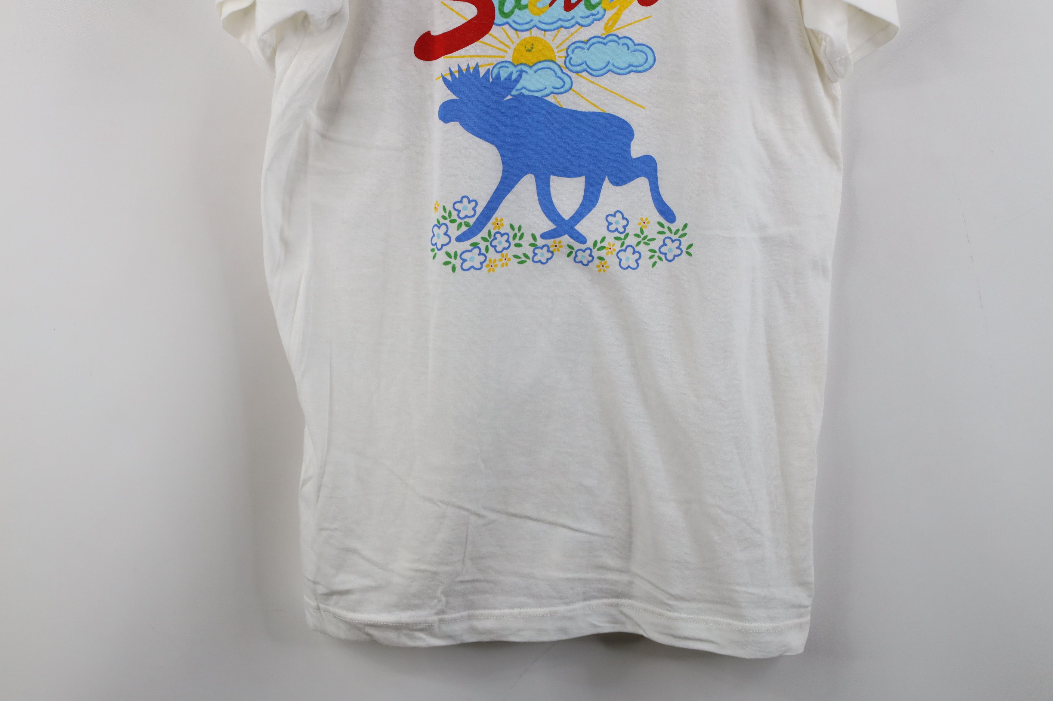 Vintage Vintage 90s Streetwear Spell Sverige Sweden Flower T-Shirt Size M / US 6-8 / IT 42-44 - 3 Thumbnail