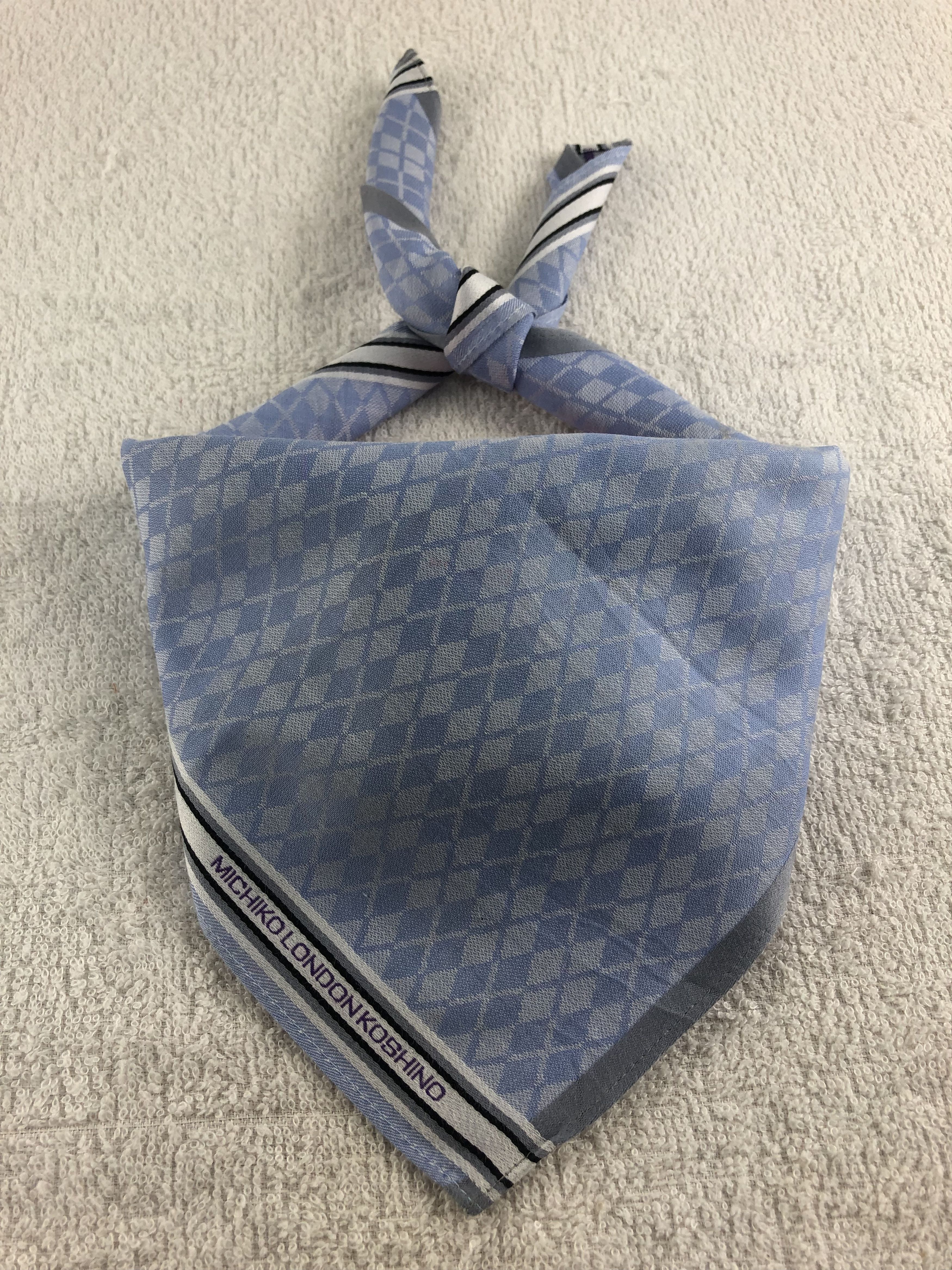Michiko Koshino London Michiko Koshino London Handkerchief / Bandana / Neckerchief Size ONE SIZE - 1 Thumbnail