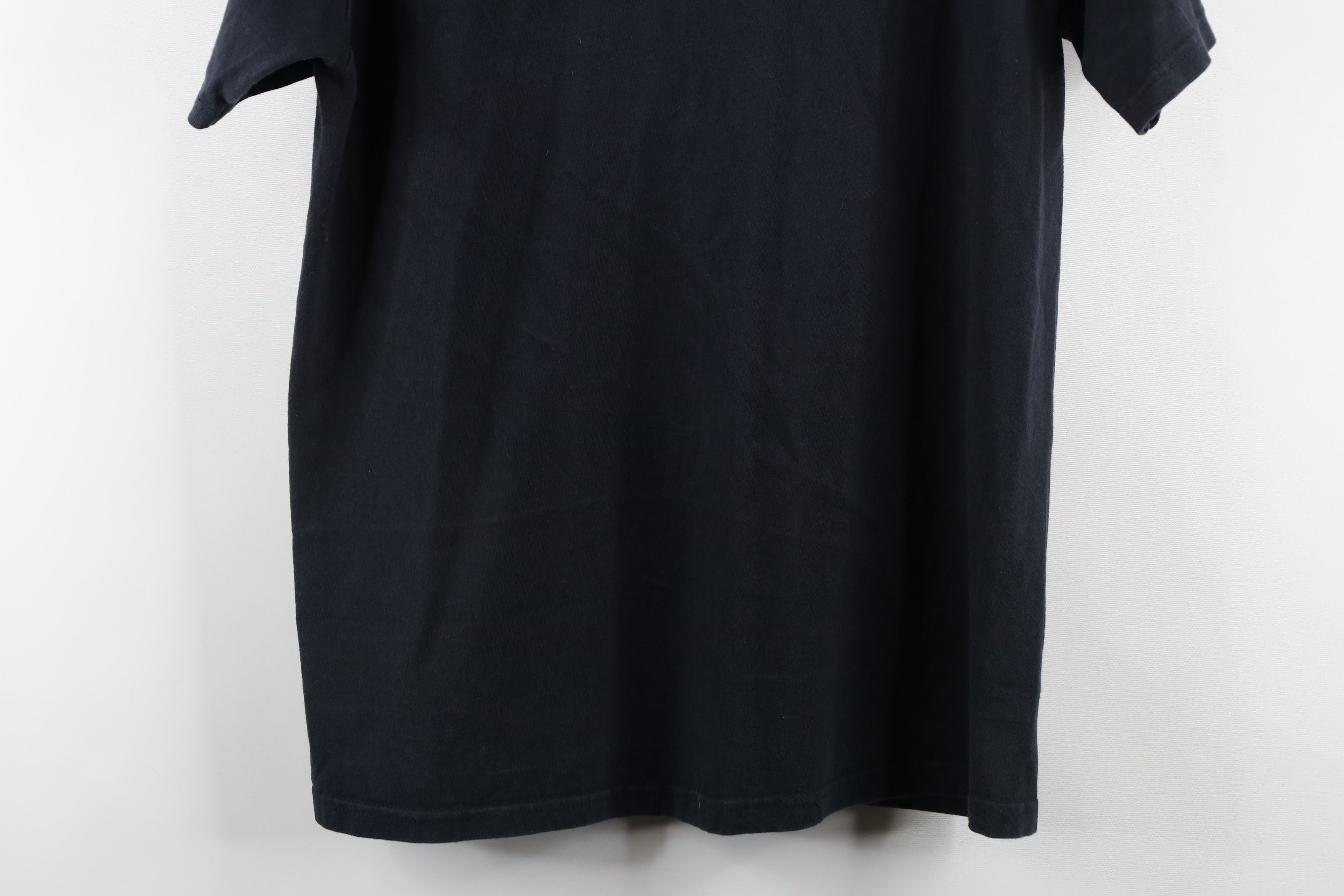 Vintage Vintage 90s Streetwear Scrap Yard Knife Co Dog T-Shirt Size US L / EU 52-54 / 3 - 11 Thumbnail