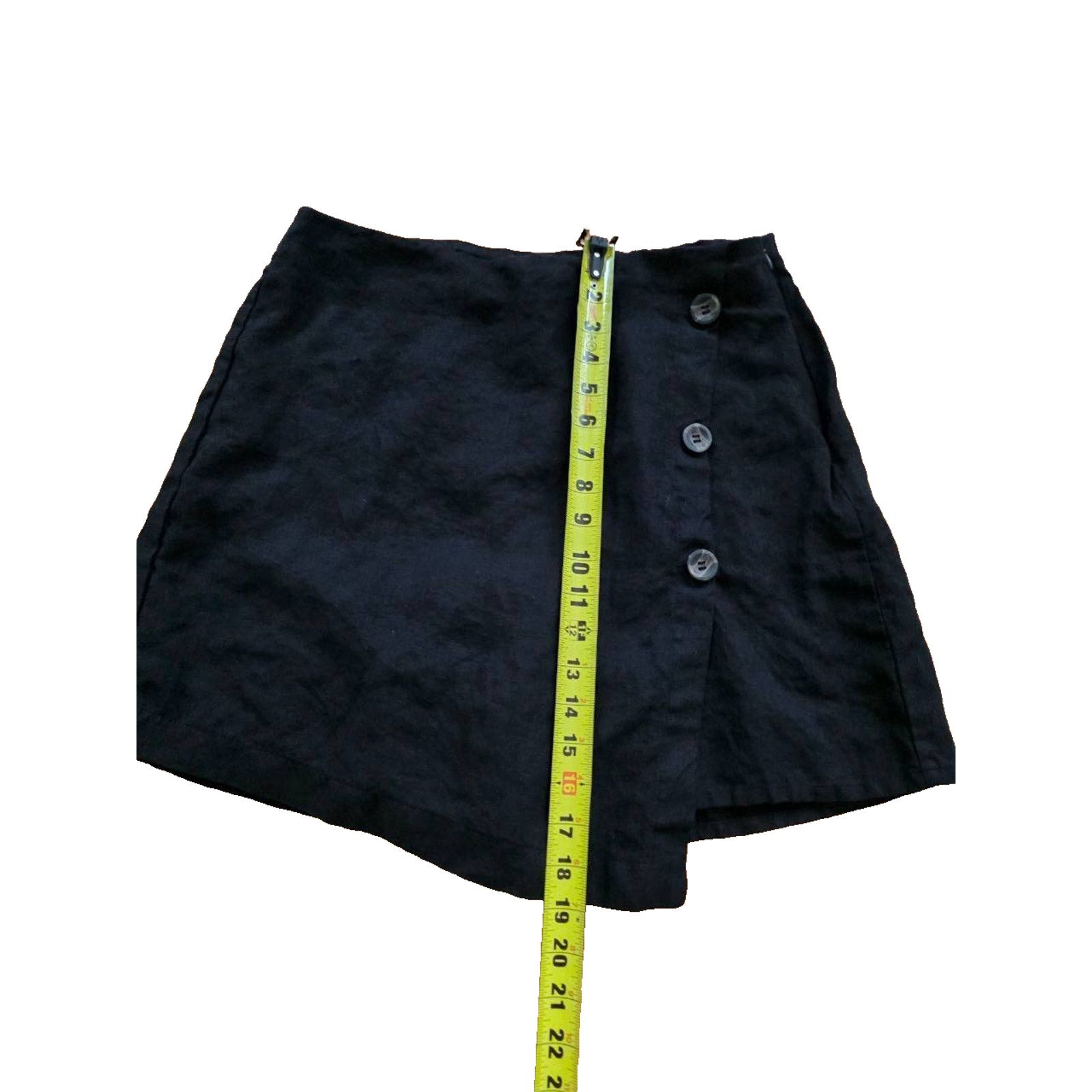 Jimmy Choo Jimmy Key Linen mini skirt-shorts buttons black L A001564 Size 34" / US 12 / IT 48 - 2 Thumbnail