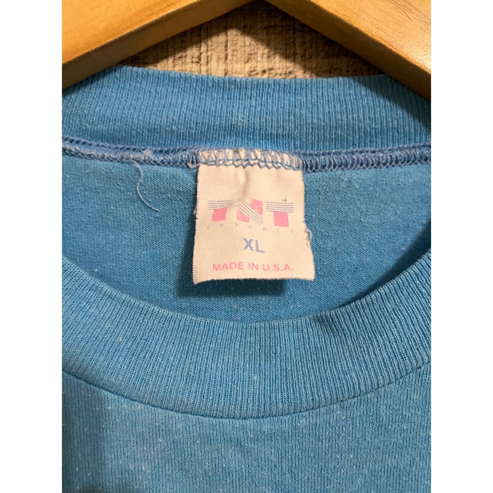 Vintage VINTAGE TNT Casual T Shirt Hilton Head Island SINGLE STITCH MADE IN USA Mens XL BLUE T-Shirt Size US XL / EU 56 / 4 - 4 Thumbnail