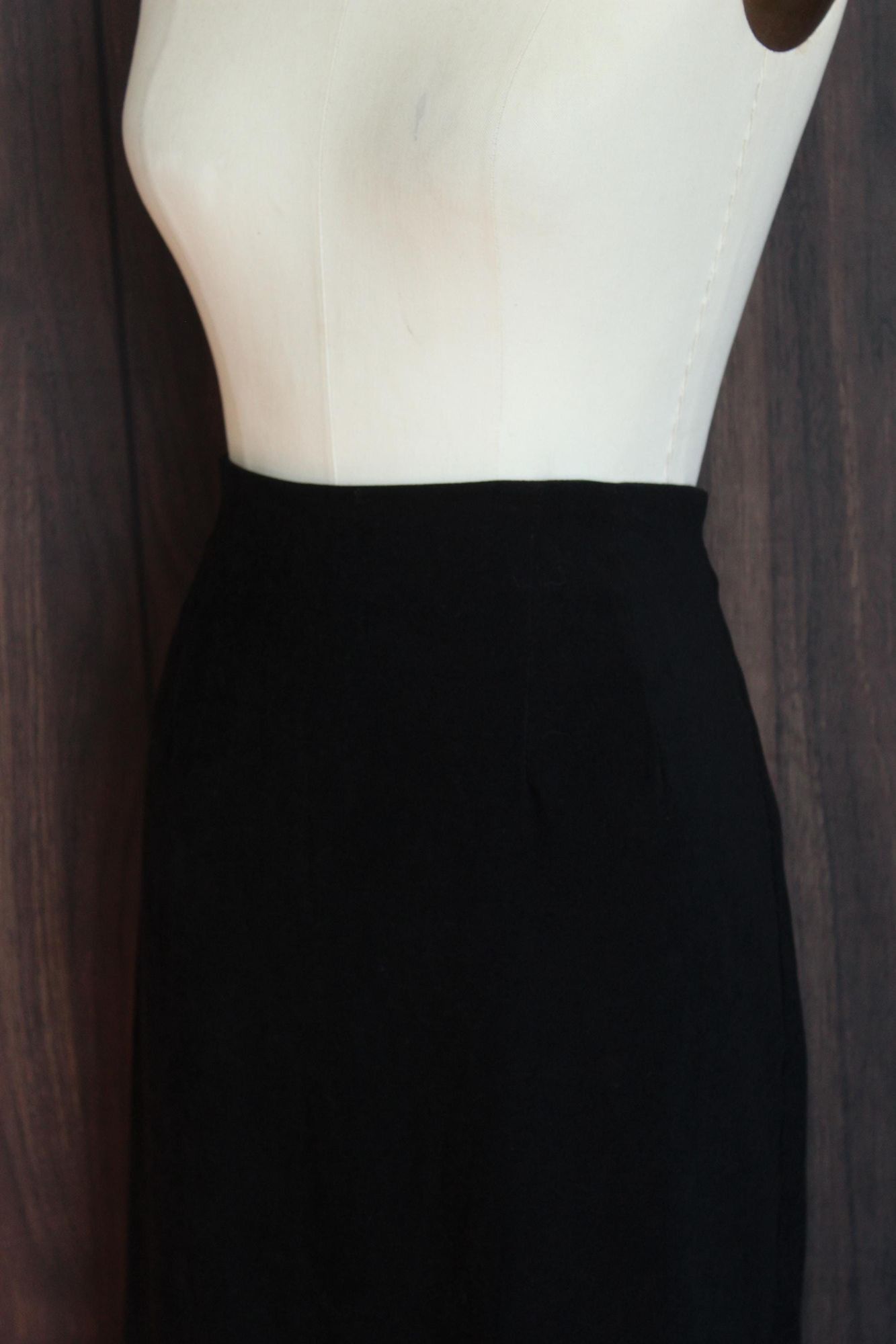 Vintage Vintage 1980s 1990s Pencil Skirt, Briggs Black Faux Suede, S Size 31" - 6 Thumbnail
