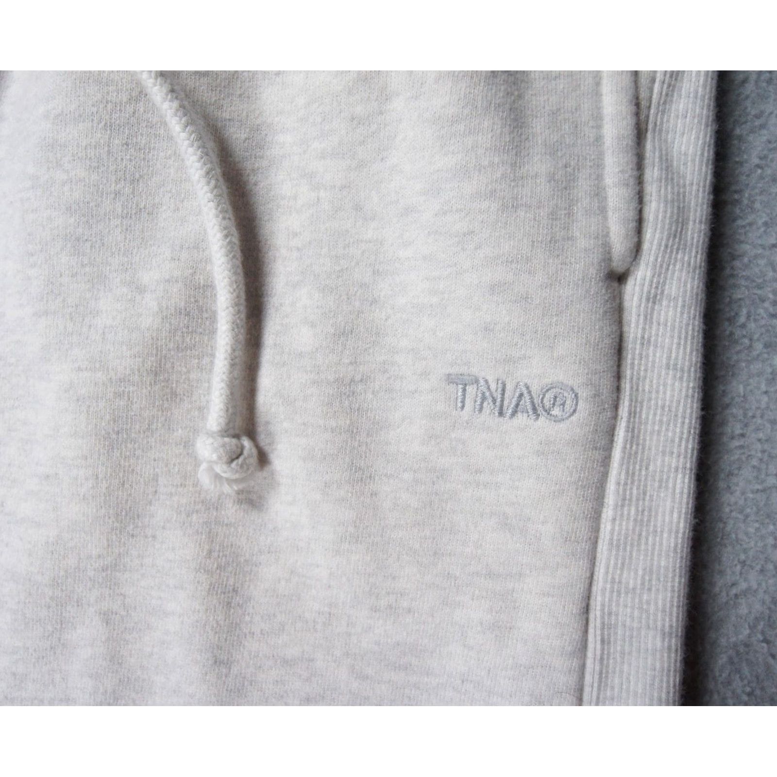 TNA TNA Sweatpants Womens XS Gray Cozy Fleece Boyfriend Fit Jogger Lounge Pants Size 26" / US 2 / IT 38 - 3 Thumbnail