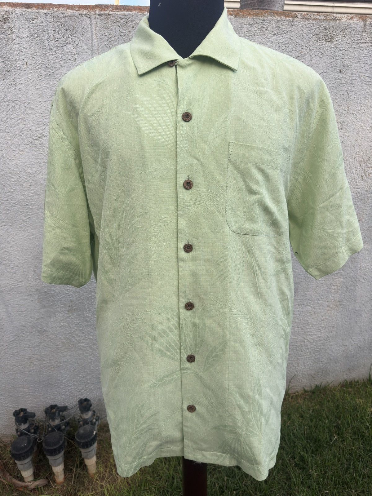 Tommy Bahama PreOwned Tommy Bahama Green Hawaiian Print Men's L Size US L / EU 52-54 / 3 - 1 Thumbnail