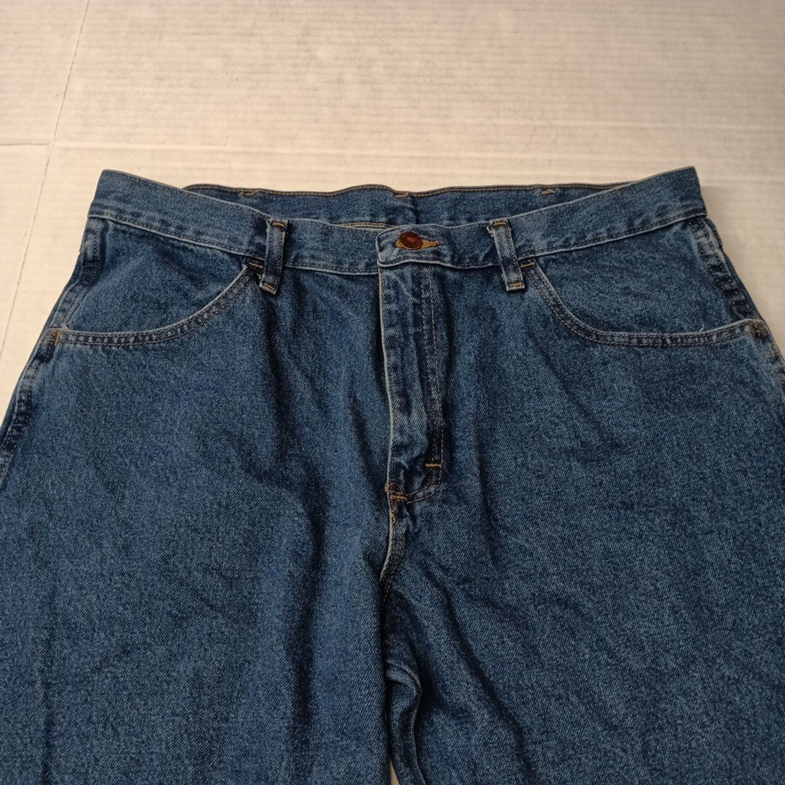 Wrangler Wrangler Rustler Jeans Men's Size 36x29 Blue Relaxed Fit Size US 36 / EU 52 - 4 Thumbnail