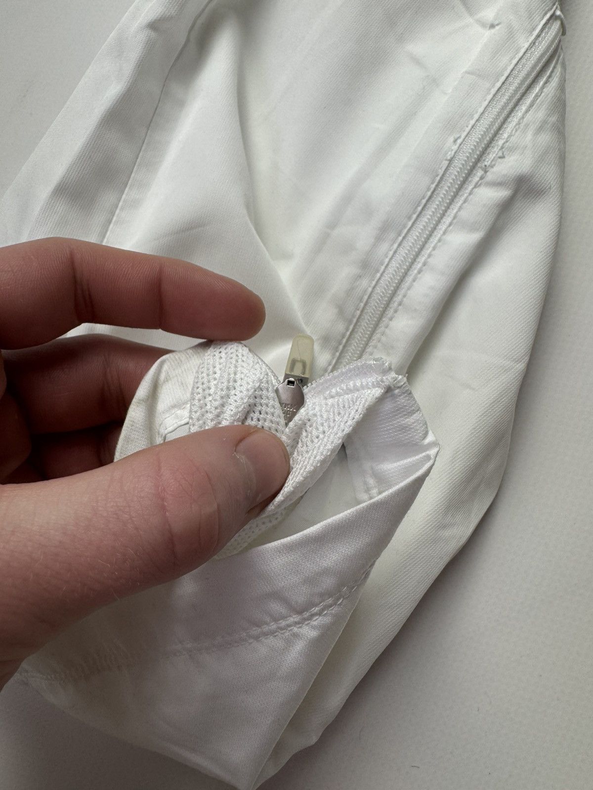 Nike Nike White Mesh-Lined Track Pants Size US 34 / EU 50 - 8 Thumbnail