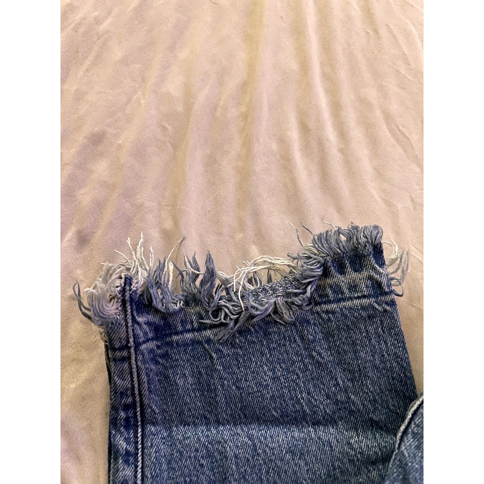 Levi's Vintage Levi's 501 Big E Button-Fly Jeans -29W x 28L Premium Size US 29 - 8 Thumbnail