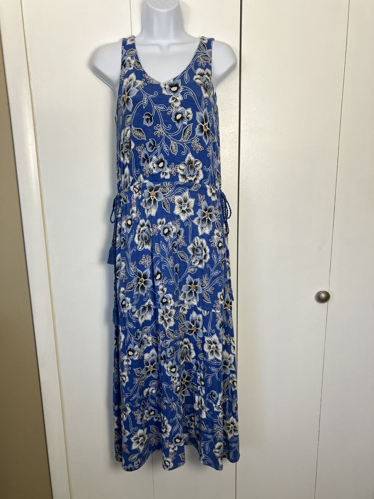 J. Jill J Jill Petite Floral Midi Dress size XS Size XS / US 0-2 / IT 36-38 - 1 Thumbnail