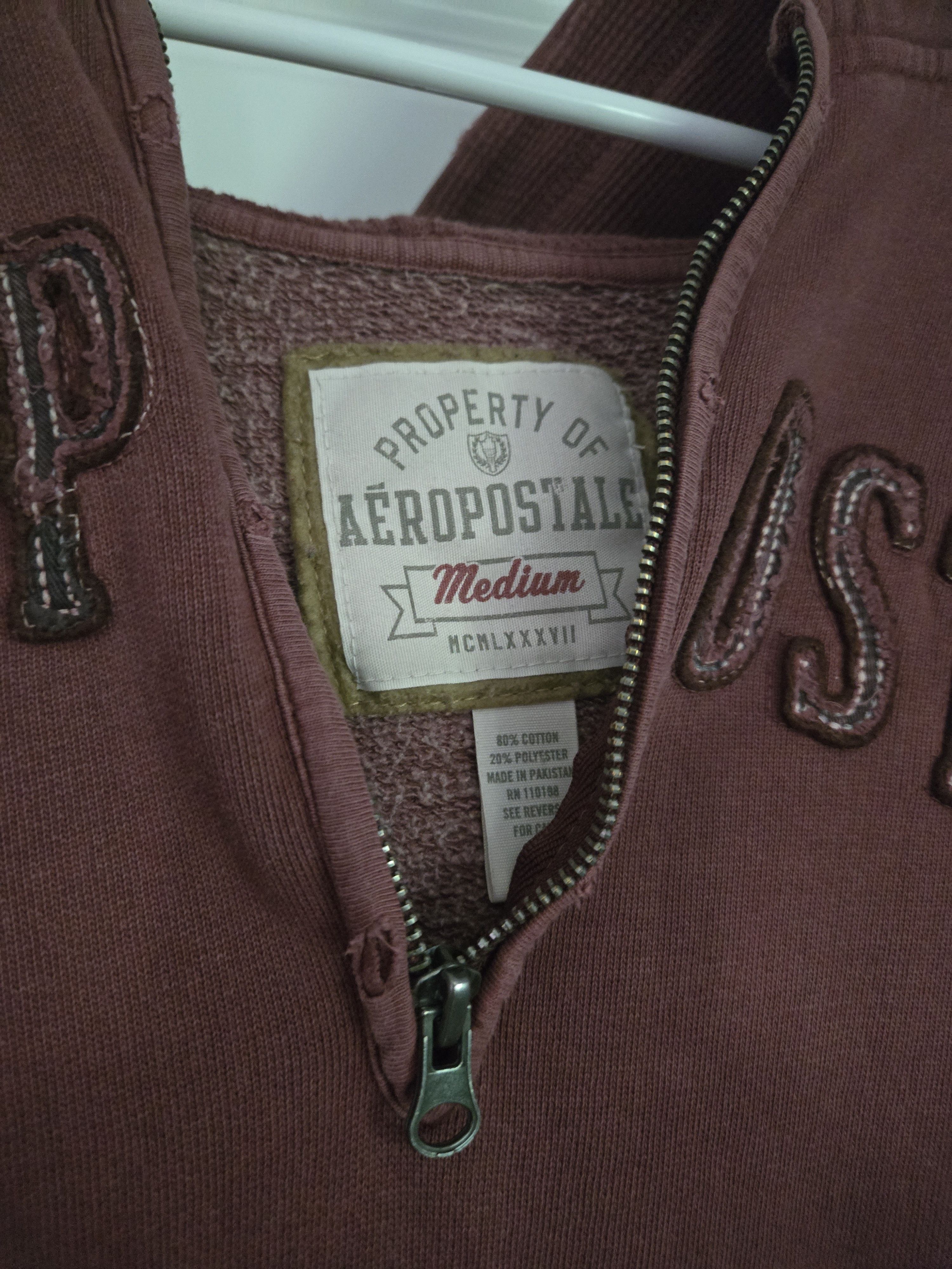 Aeropostale Distressed Vintage Aeropostale Hoodie Size US M / EU 48-50 / 2 - 3 Thumbnail