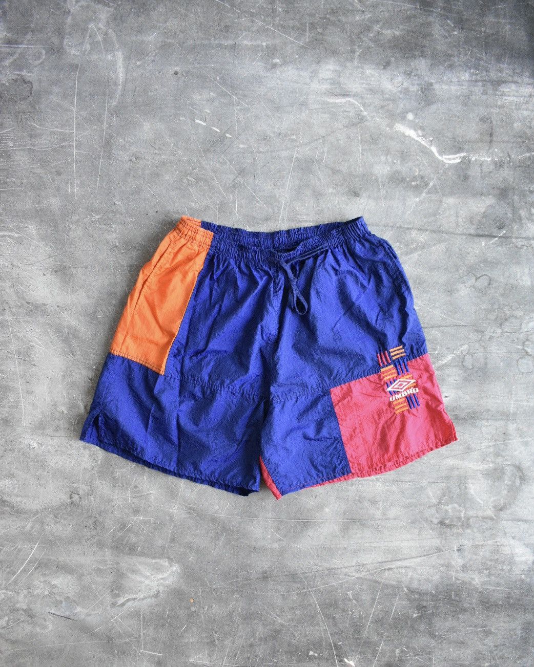 Umbro Vintage Umbro Baggie Shorts (XL) Size US 32 / EU 48 - 1 Thumbnail