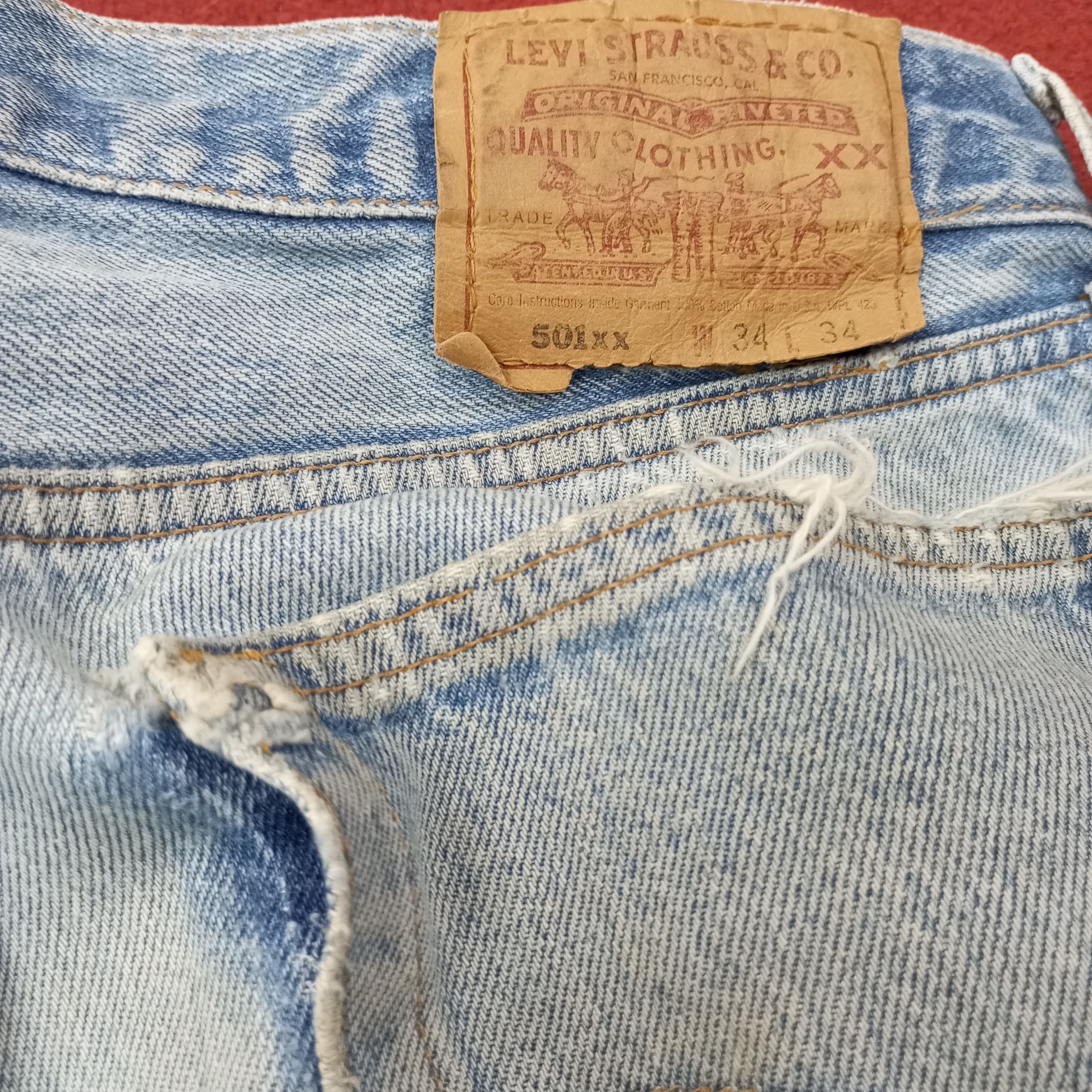 Levi's Levis Streetwear Style Distressed Jeans c252n18 Size US 31 - 15 Thumbnail